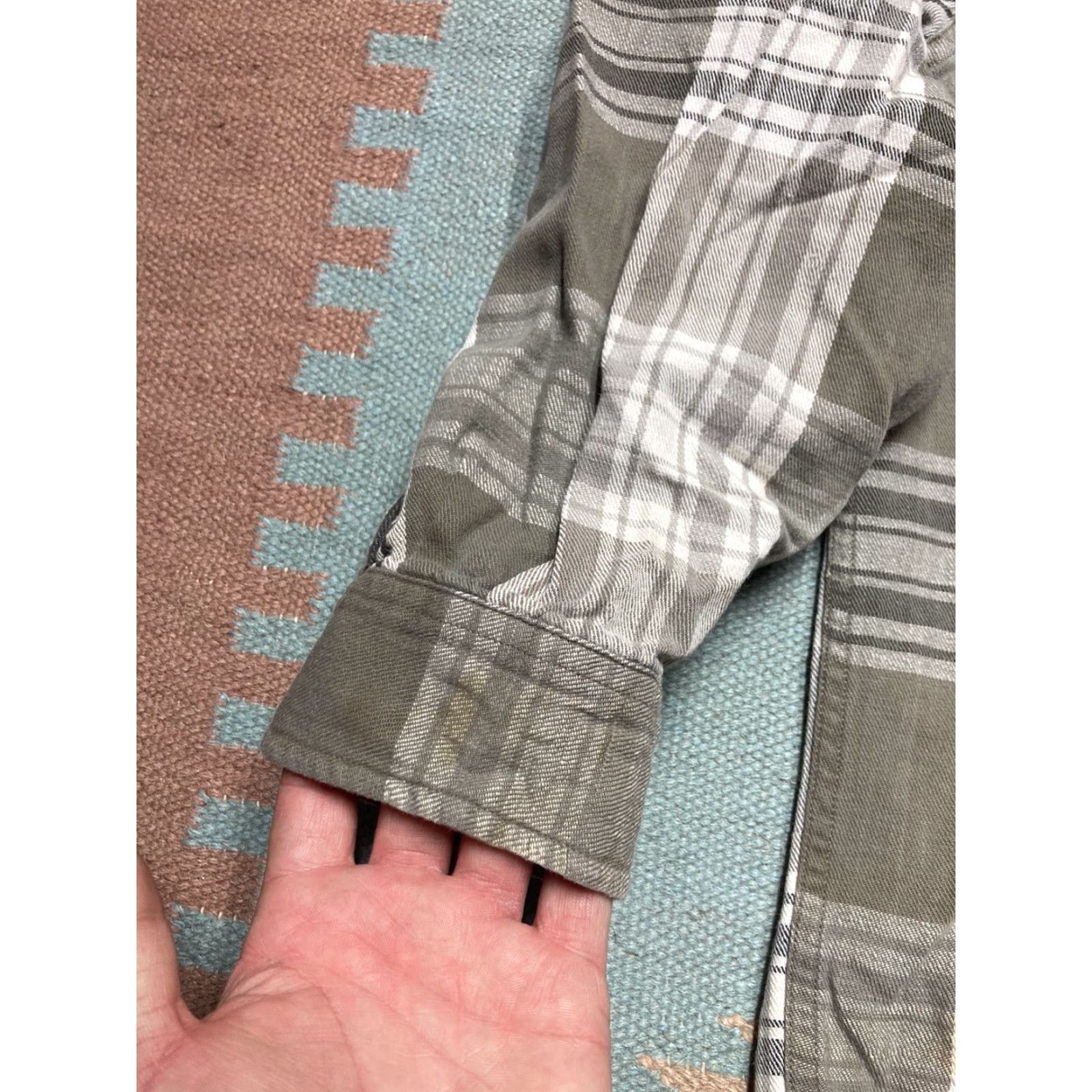 Eddie Bauer VINTAGE Eddie Bauer flannel button shirt plaid check gray Men M Cotton Long Sleeve Medium Gray shirt Size US M / EU 48-50 / 2 - 5 Thumbnail