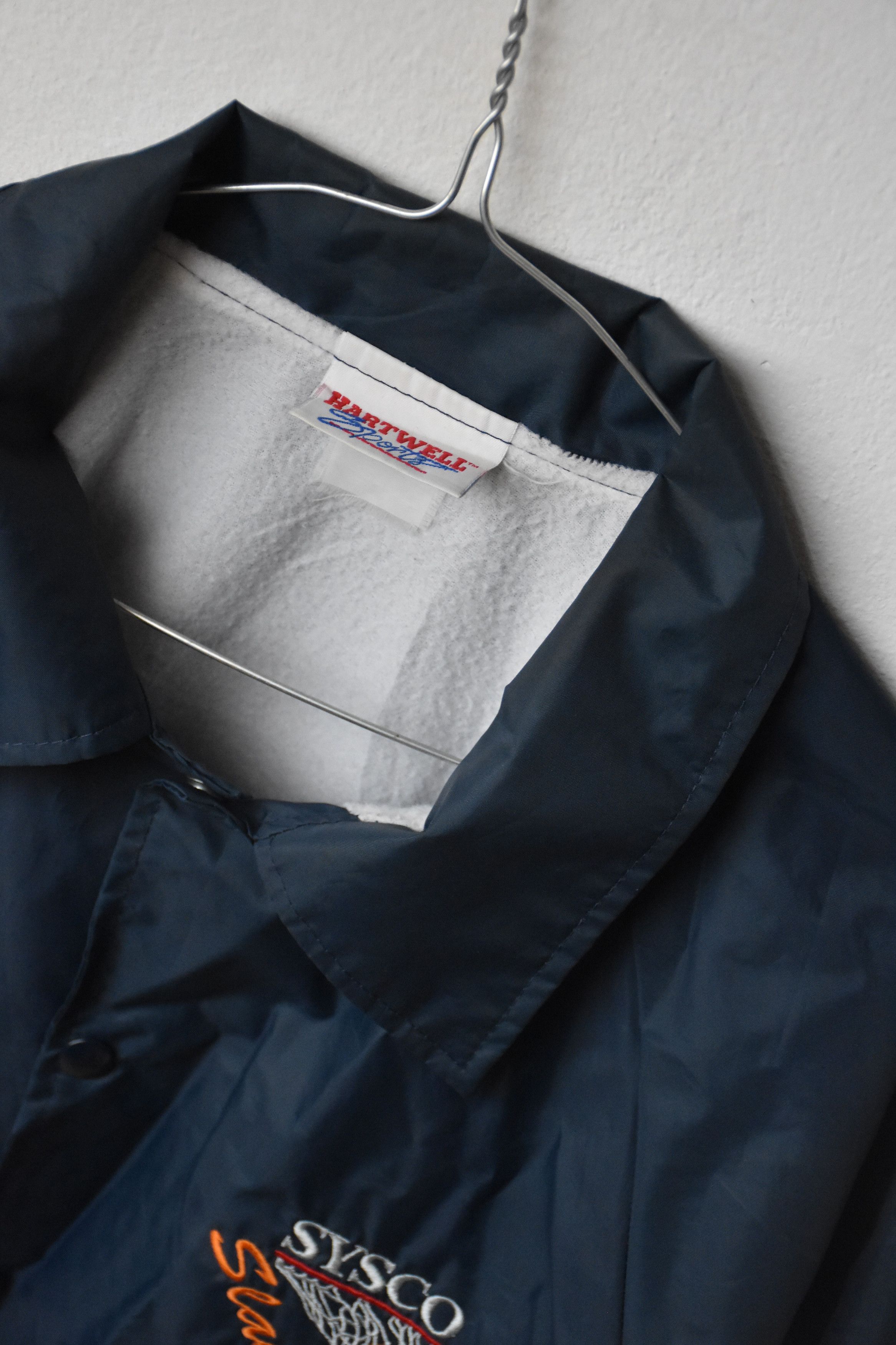 Vintage 90s Vintage windbreaker jacket basketball sysco slam dunk Size US L / EU 52-54 / 3 - 3 Thumbnail
