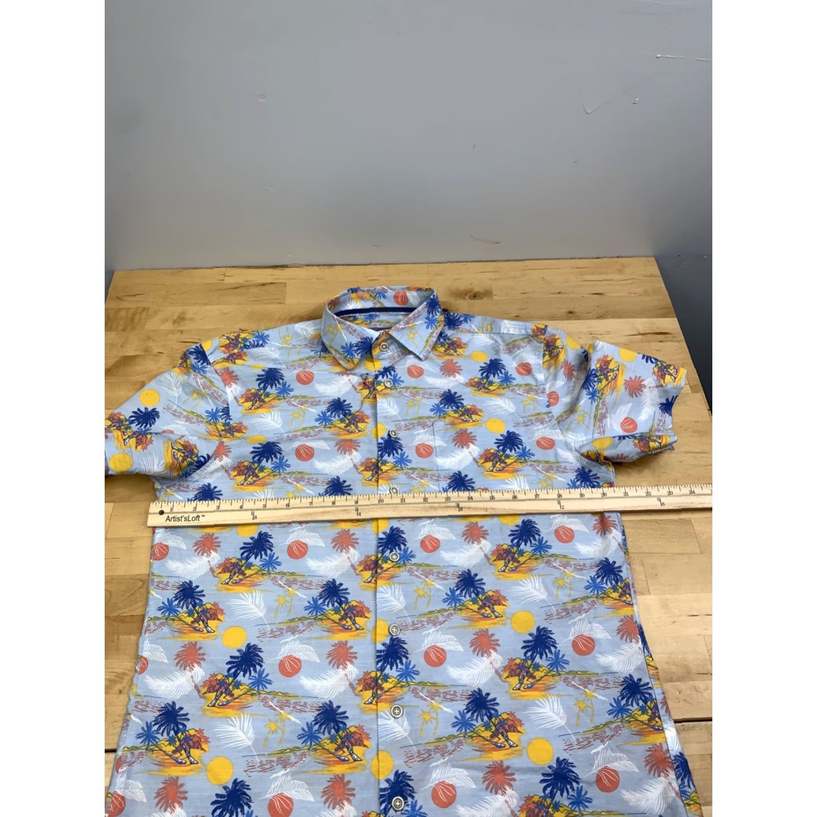 johnnie-O Johnnie-O Button-Up Shirt Mens S Blue Beach Vacation Casual Short Sleeve Cotton? (Note: cotton not in original) Size US S / EU 44-46 / 1 - 4 Thumbnail