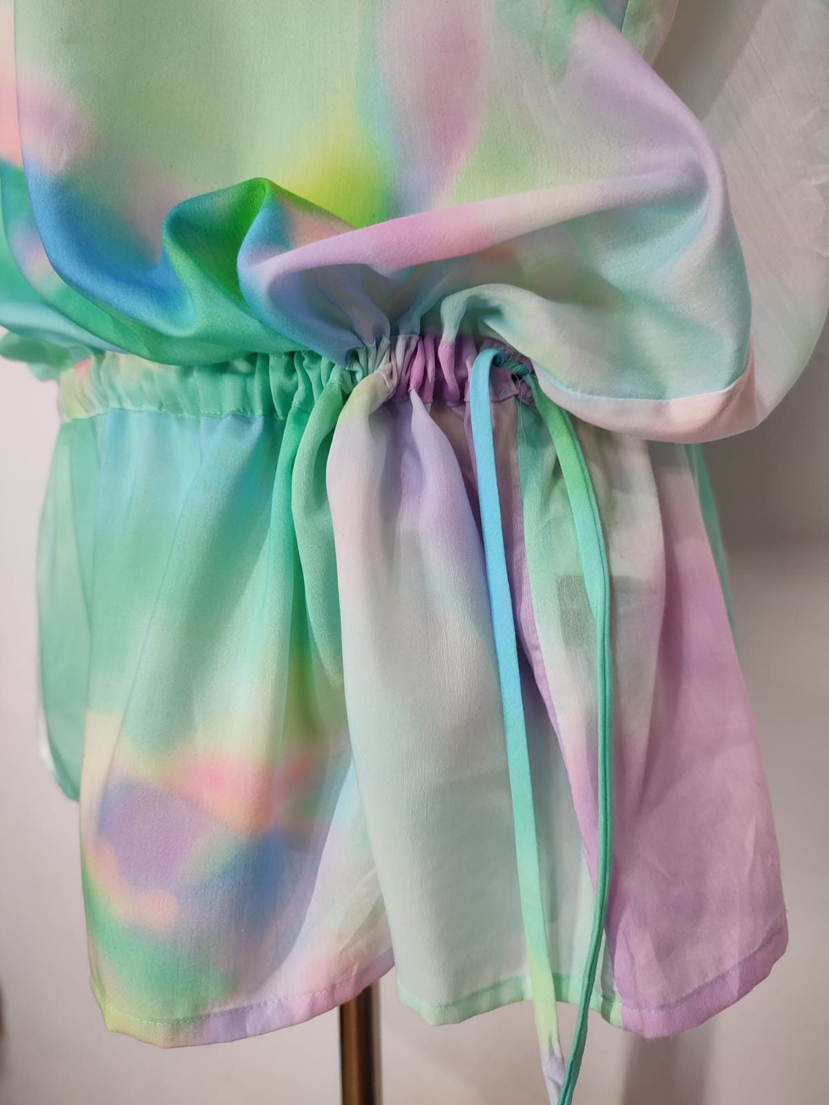 Issey Miyake Rare🔥Issey Miyake Tie Dye sleeveless blouses🔥 Size L / US 10 / IT 46 - 6 Thumbnail