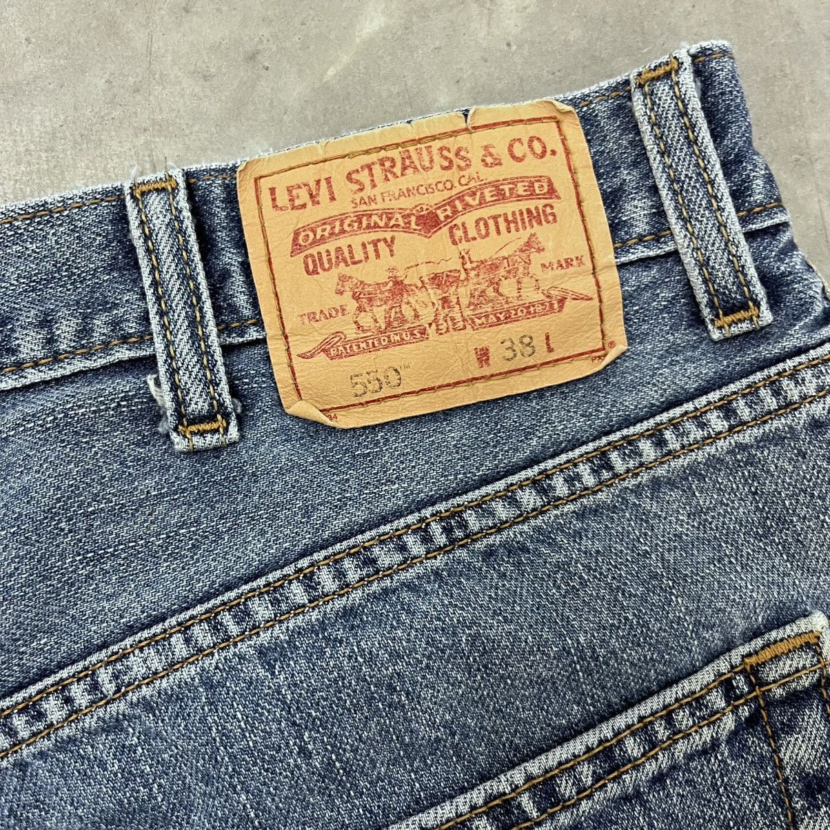 Levi's × Vintage Vintage Y2K Baggy Levi's 550 Relaxed fit 38" Jorts Jeans Size US 38 / EU 54 - 4 Thumbnail