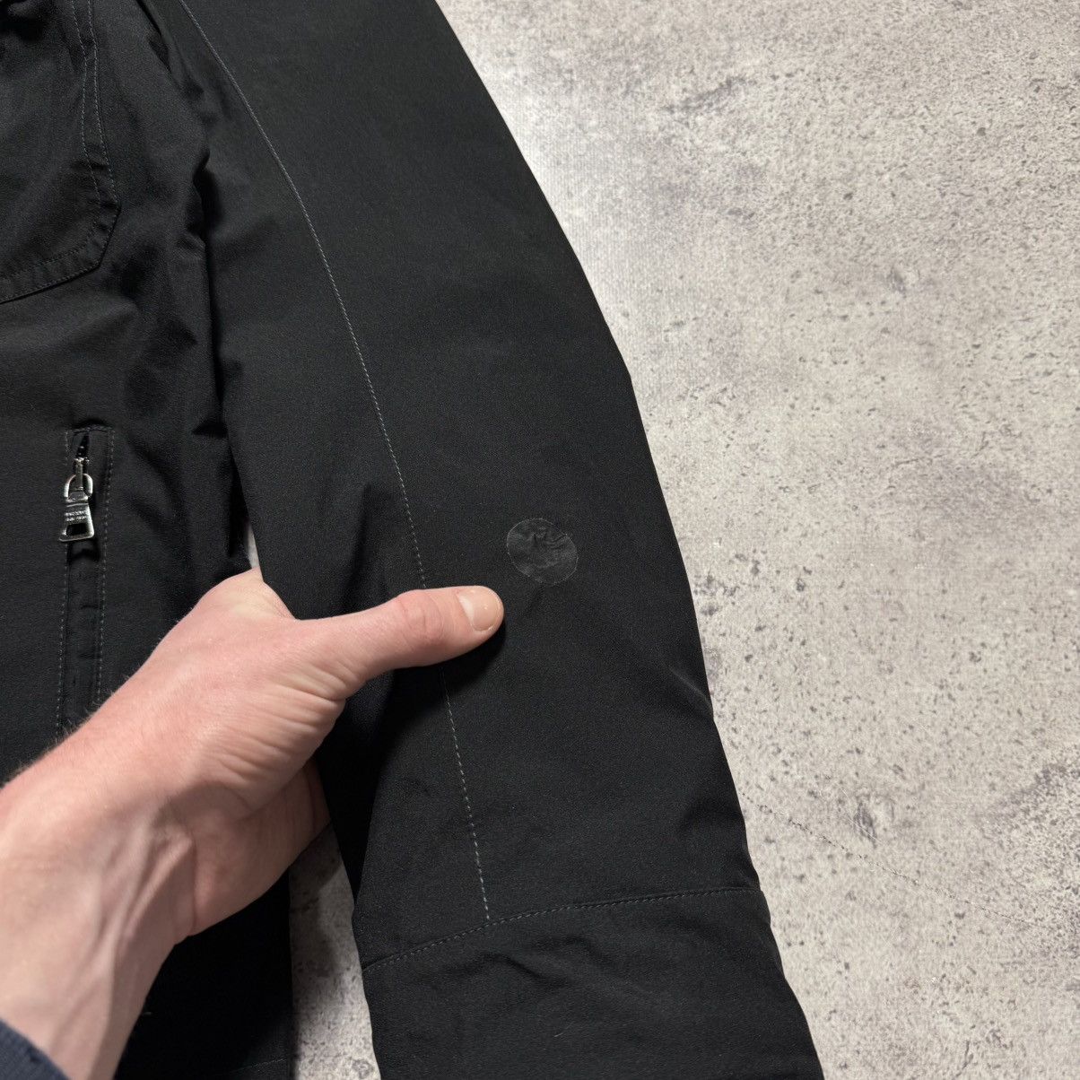Prada Red Tab Reversible Gore Tex Black/Beige Nylon Jacket