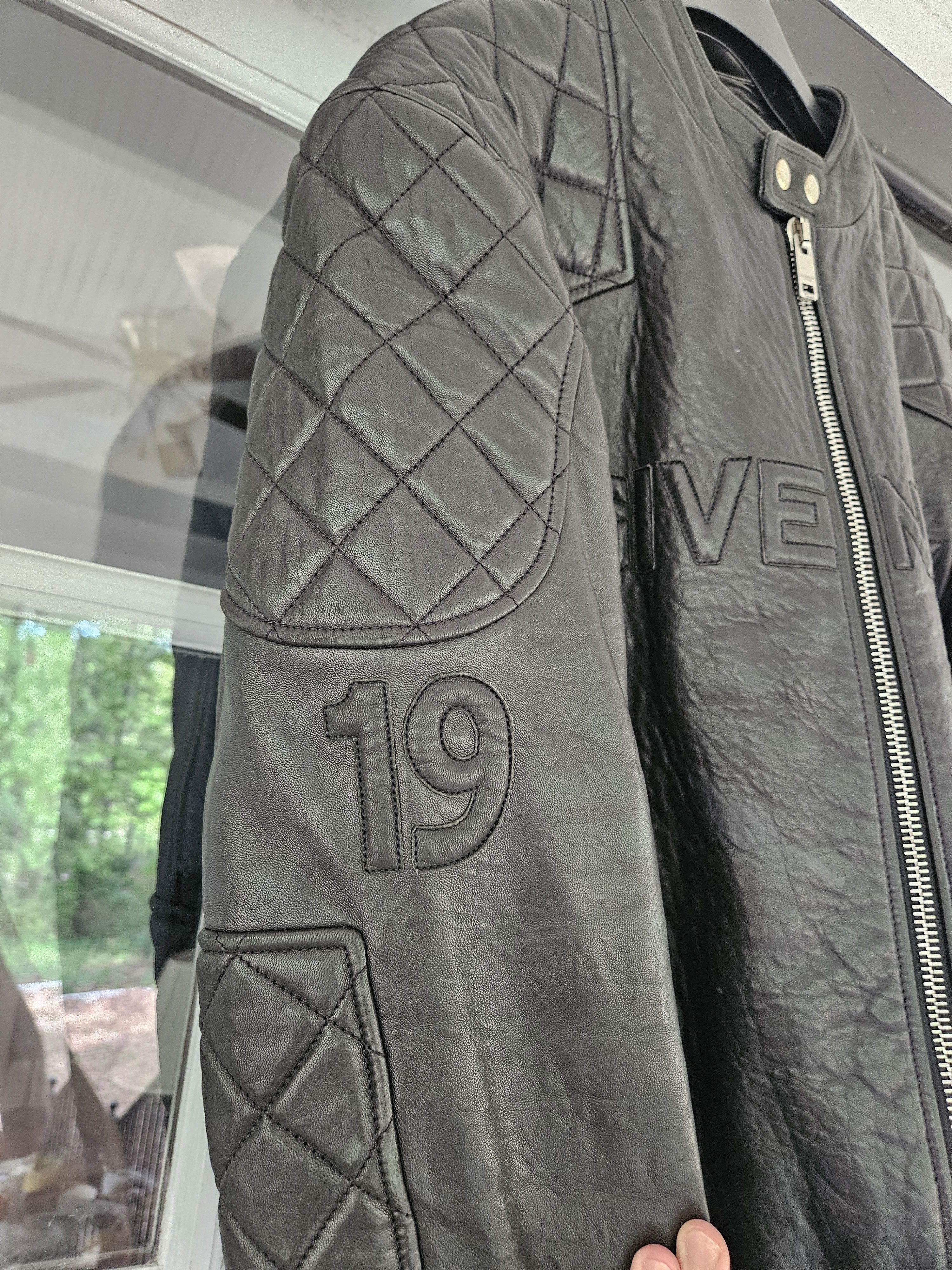 Givenchy Black Lambskin Quilted Zip Up Leather Moto Jacket Size US L / EU 52-54 / 3 - 3 Thumbnail
