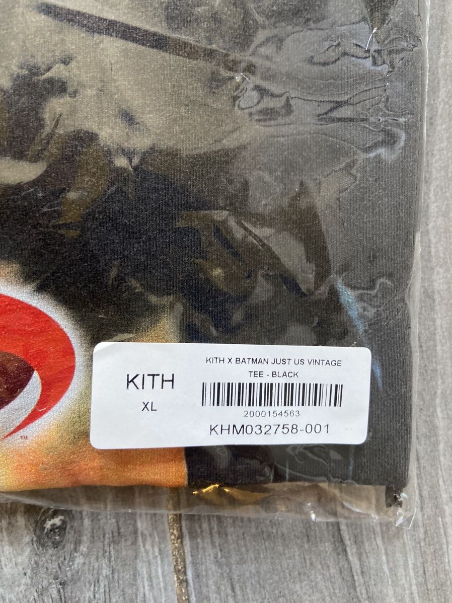 DC Comics × Kith Kith Batman Just Us Vintage Tee size XL Size US XL / EU 56 / 4 - 3 Thumbnail