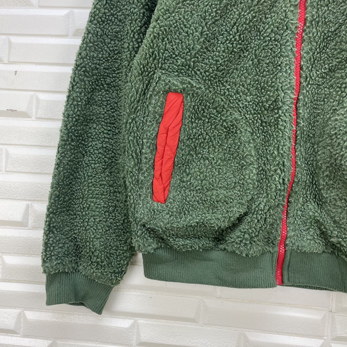 Vintage Nice Design Very Awesome Titicaca Deep Pile Hooded Two tone Size US M / EU 48-50 / 2 - 7 Thumbnail