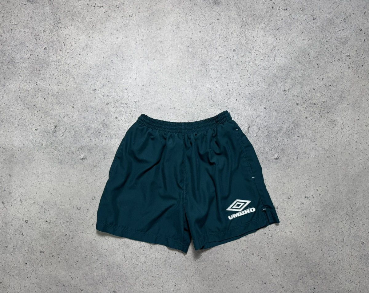 Umbro Umbro Vintage 90’s Shorts Y2K Big Logo Size US 30 / EU 46 - 1 Thumbnail