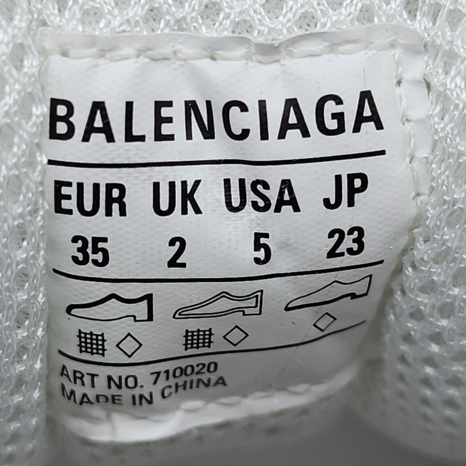Balenciaga Triple S LIMITED EDITION Sneakers White 35 (5 US) Size US 5 / IT 35 - 8 Thumbnail