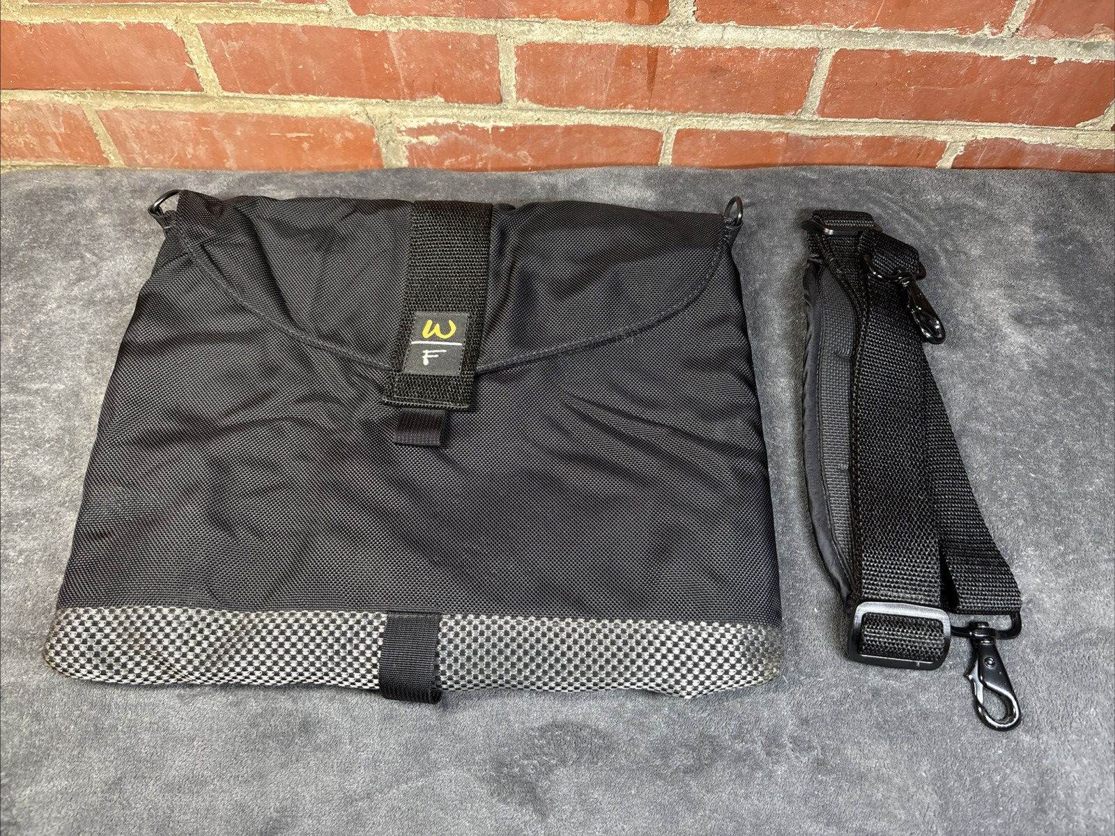 Other Waterfield Designs SF Bags Padded Laptop Sleeve Case Black Size ONE SIZE - 1 Thumbnail