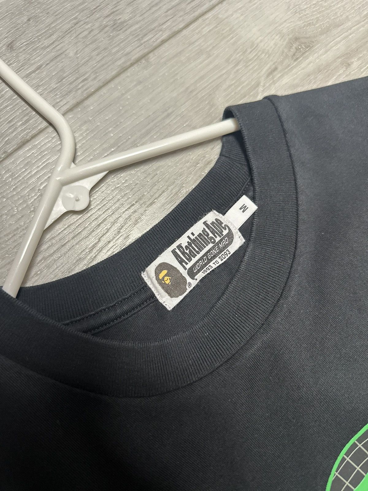 Bape Bape x World Gone Mad puff print Tee Size US M / EU 48-50 / 2 - 3 Thumbnail
