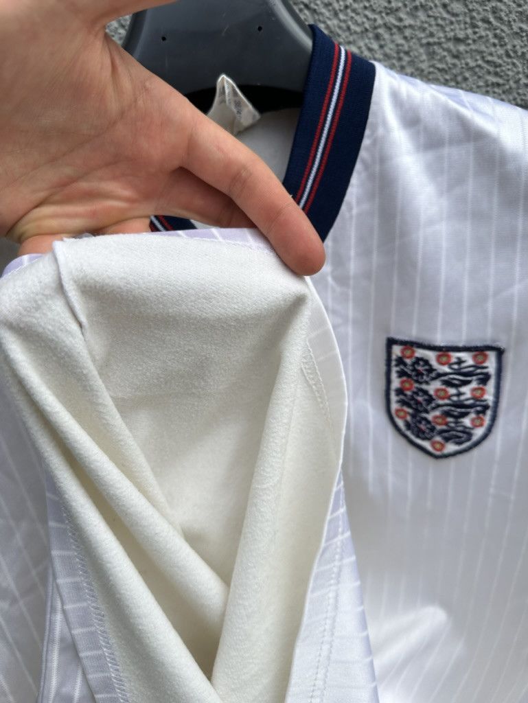 Umbro × Vintage Vintage England 1984-1987 Home Umbro Soccer Football Jersey Size US S / EU 44-46 / 1 - 9 Thumbnail
