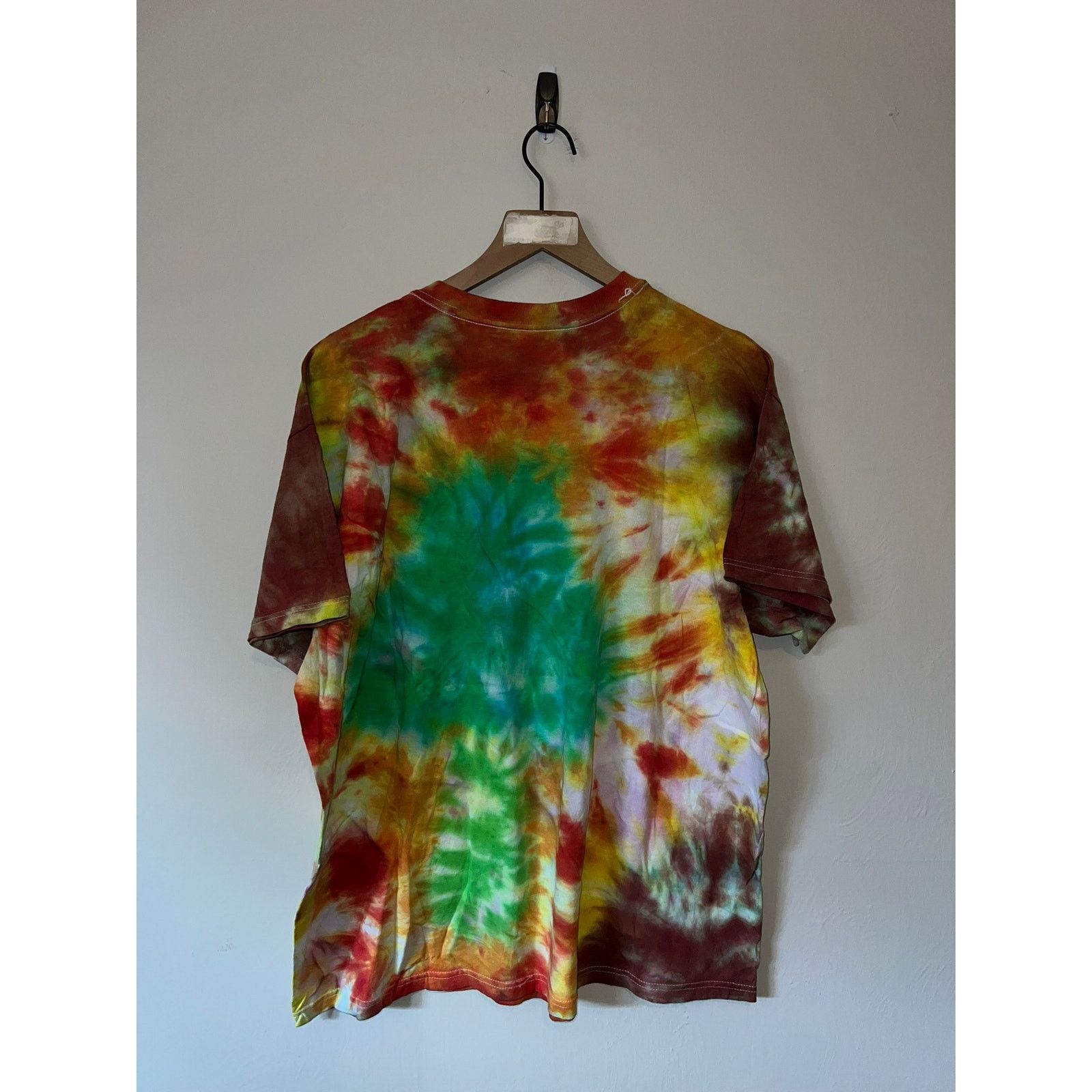 Hanes Hanes Comfort Soft Tie Dye Shirt Red Green Tee 2000s 2XL Size US XXL / EU 58 / 5 - 7 Thumbnail