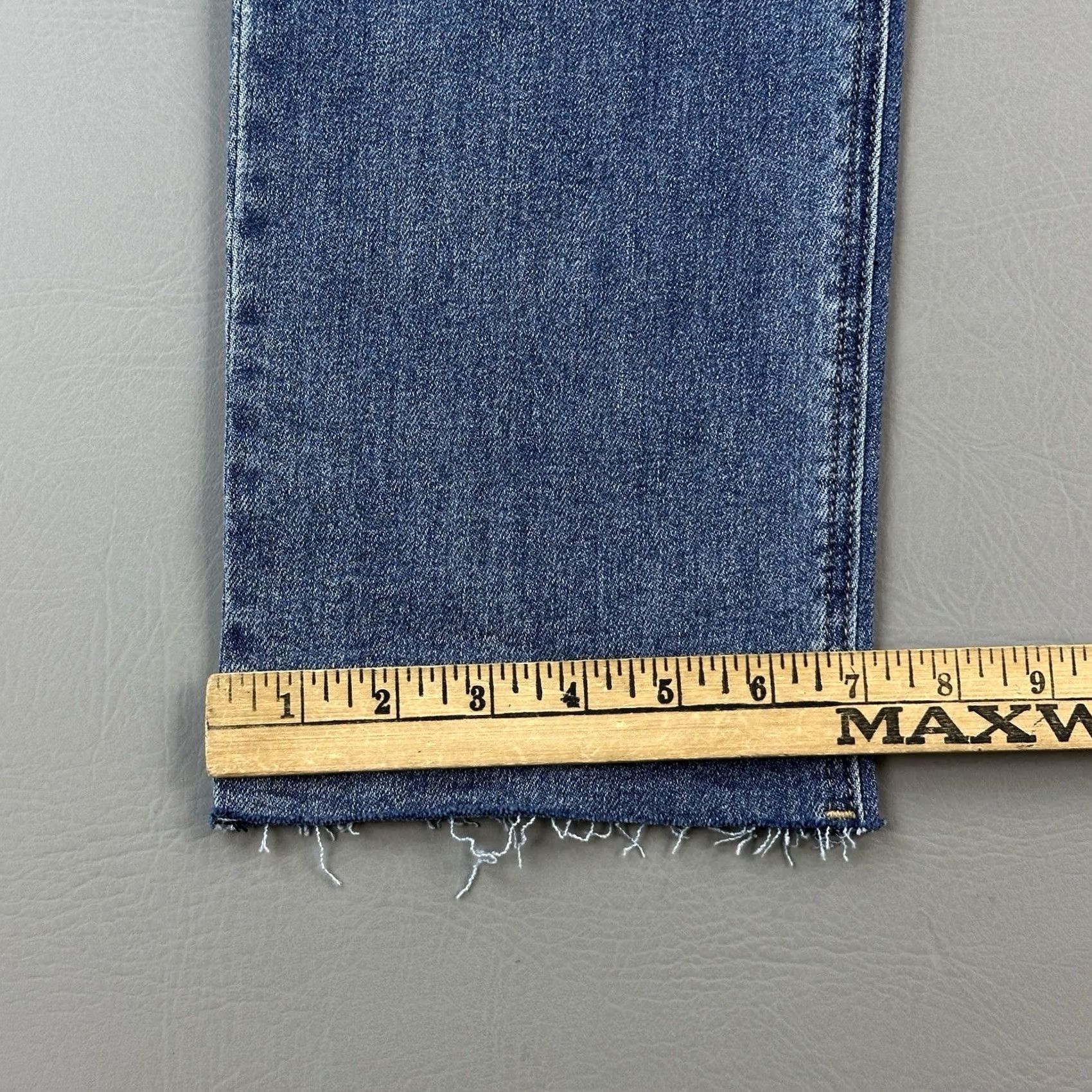 Vintage KUT from the Kloth Jeans Womens 8 Blue High Rise Rachael Fab Ab Mom Jean Raw Hem Size 30" / US 8 / IT 44 - 4 Thumbnail
