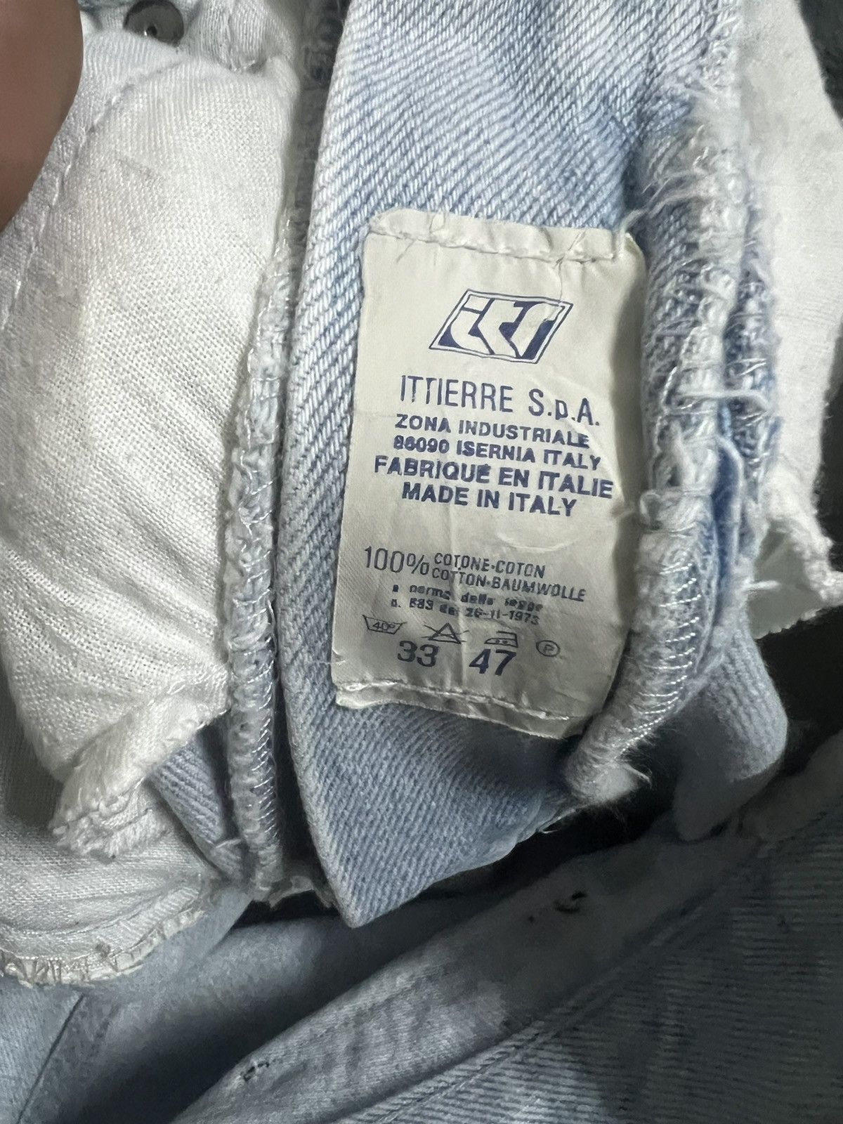 Japanese Brand VINTAGE VERSACE DISTRESSED DENIM PANT Size US 28 / EU 44 - 10 Thumbnail
