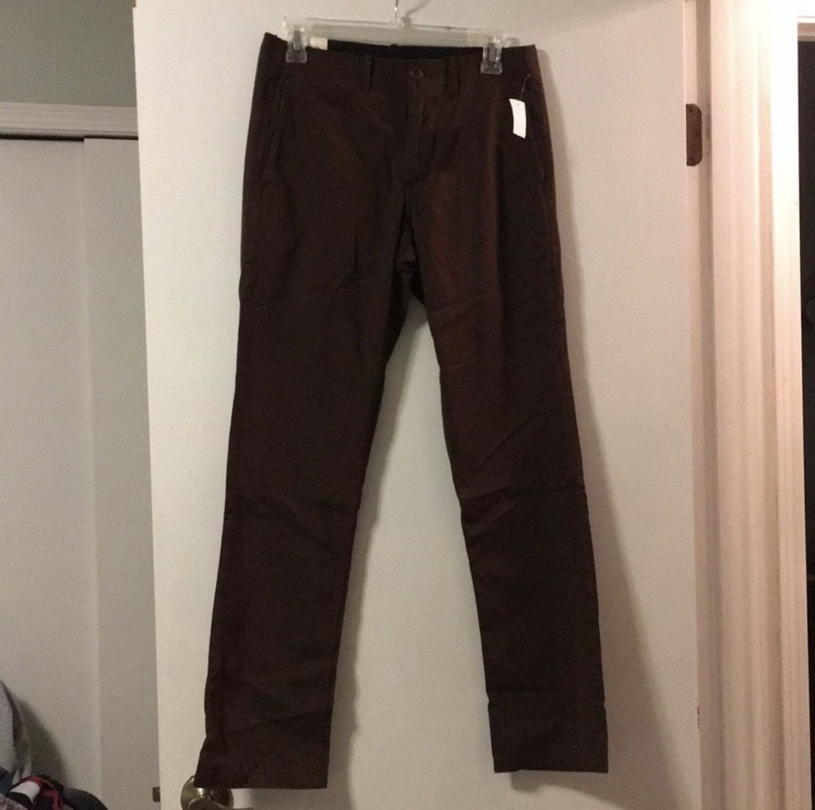 Gap GAP The Lived-In Slim Brown Khakis Size 29" - 1 Thumbnail
