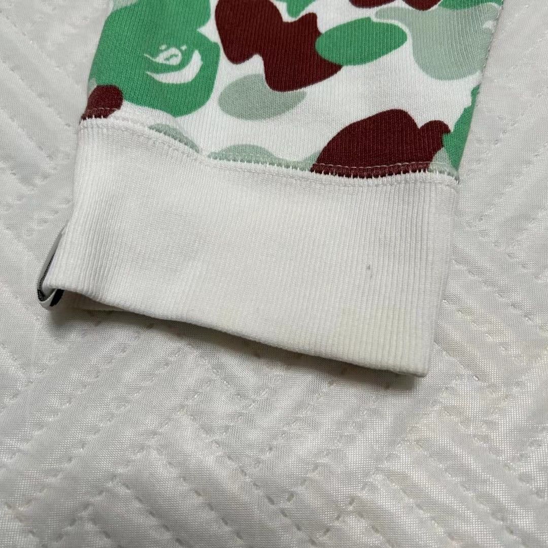 Bape LIMITED COLOR CAMO SHARK FULL ZIP HOODIE Size US S / EU 44-46 / 1 - 9 Thumbnail