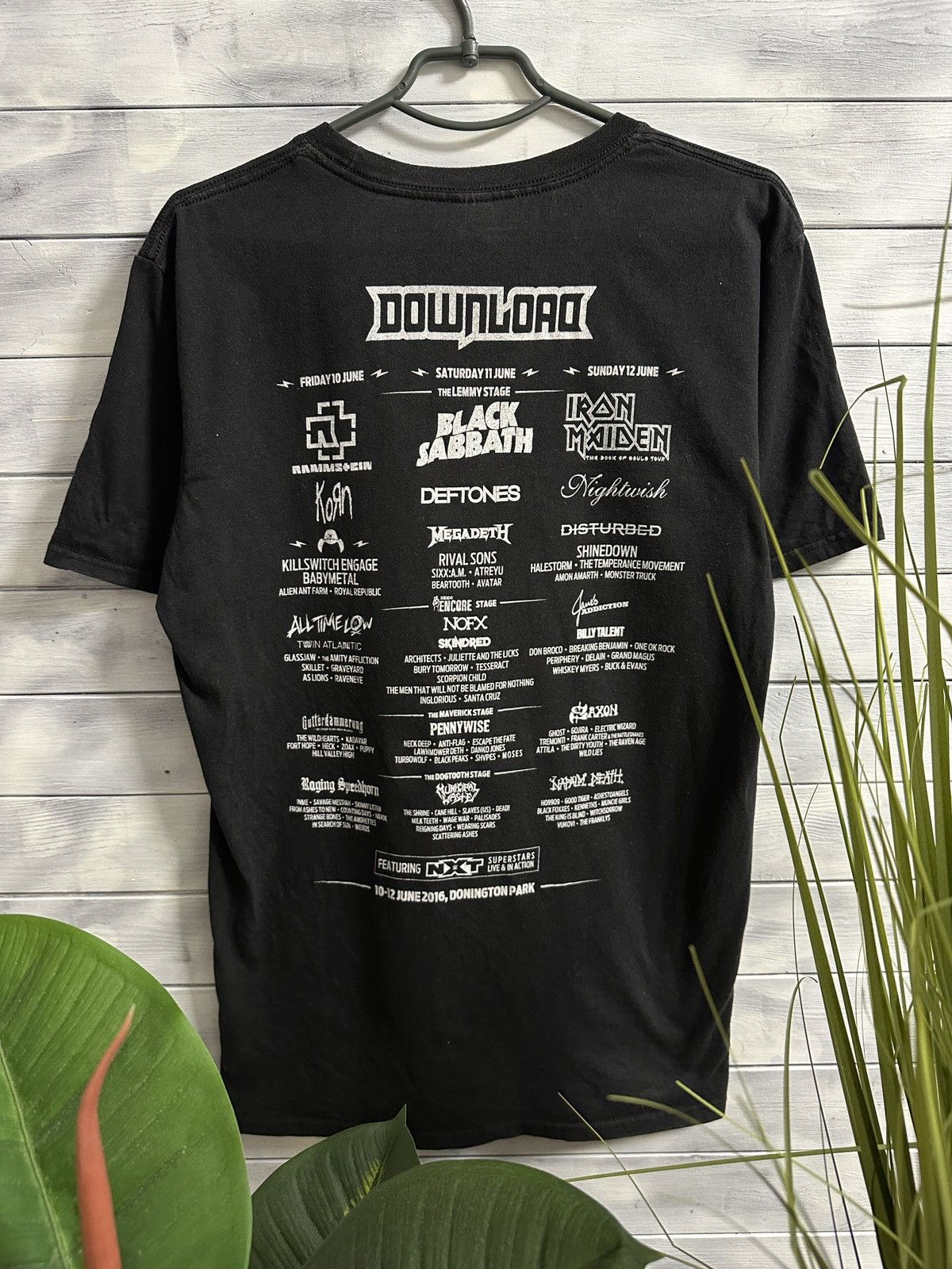 Band Tees Rare Vintage T-Shirt Festival Download 2016 NXT Size US L / EU 52-54 / 3 - 3 Thumbnail