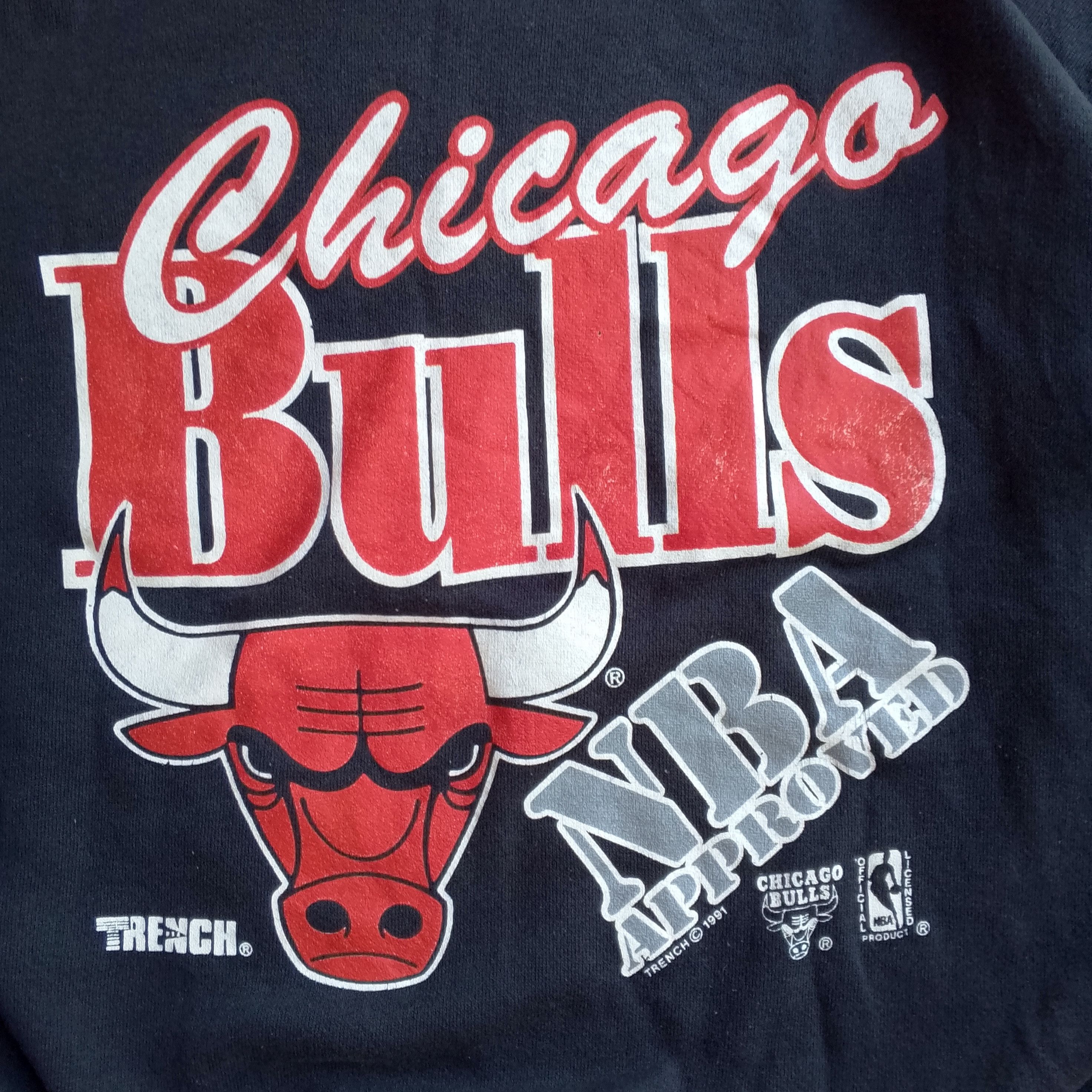 Vintage Vintage 1991 Chicago Bulls Sweatshirt Size US L / EU 52-54 / 3 - 3 Thumbnail