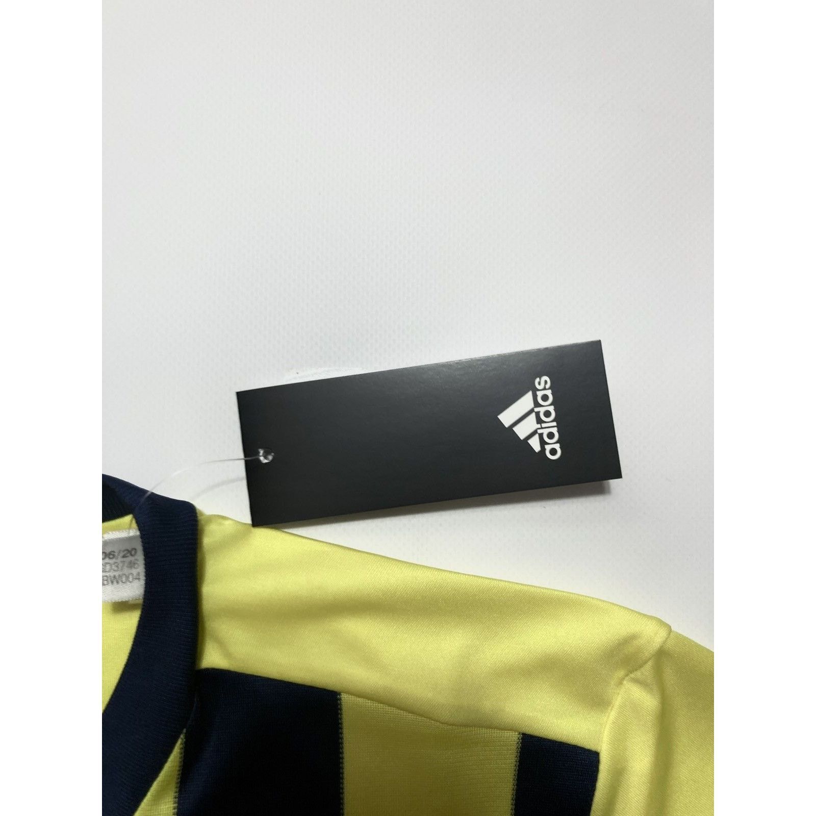 Adidas FENERBAHCE ADIDAS 2020/2021 SOCCER FOOTBALL HOME JERSEY Size US M / EU 48-50 / 2 - 6 Thumbnail