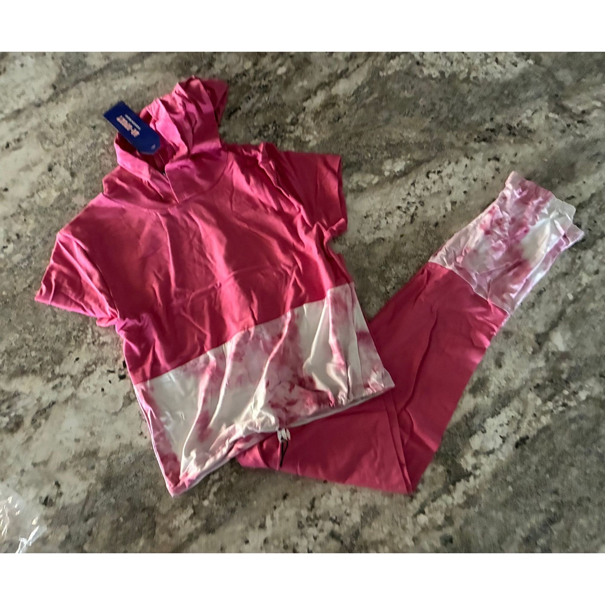 Other Stylish Tie Dye Hooded Short Sleeve Athletic Set In PINK Size 27" / US 4 / IT 40 - 1 Thumbnail