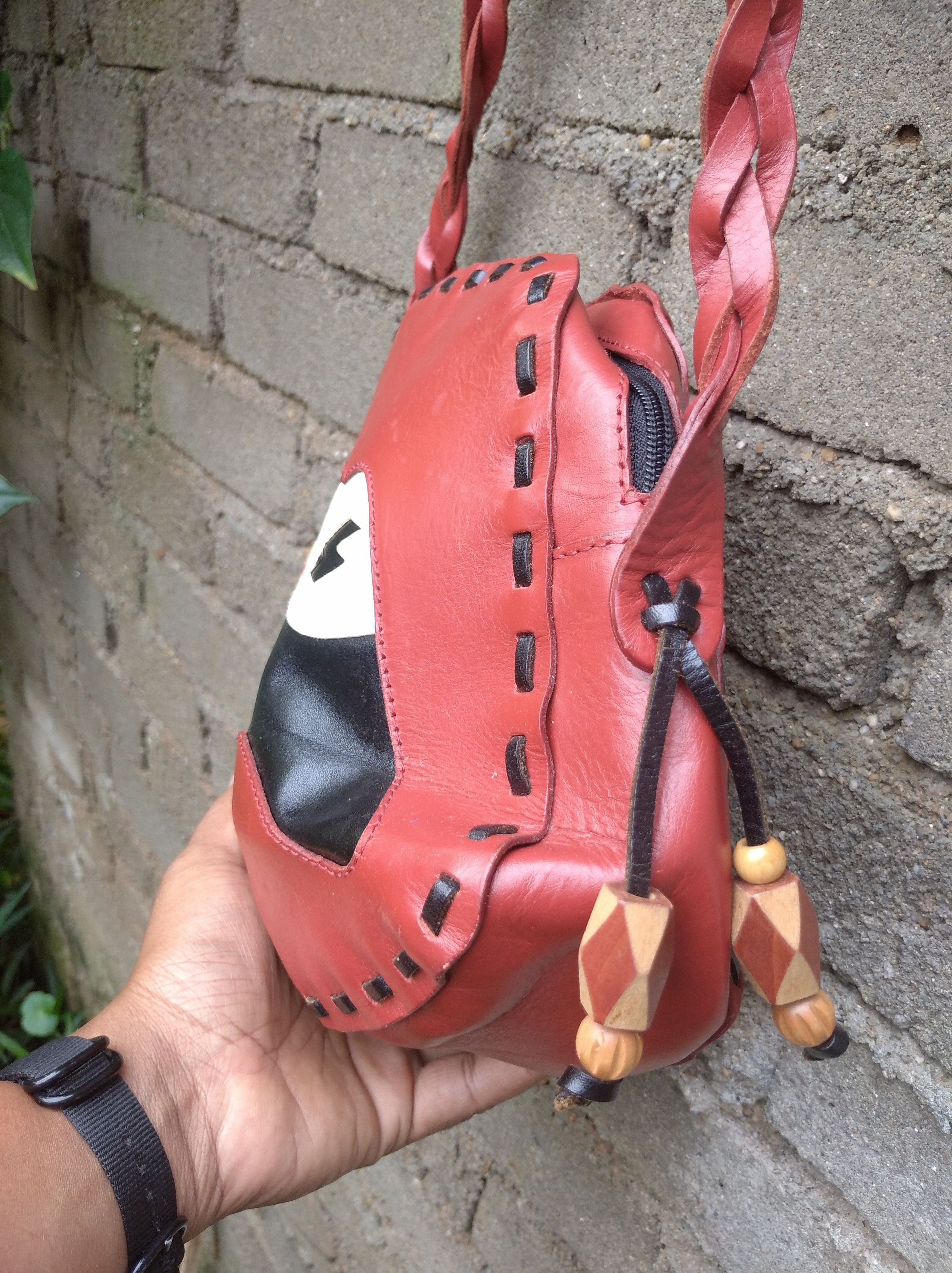 Leather Vintage leather sling bag handmade Size ONE SIZE - 4 Thumbnail