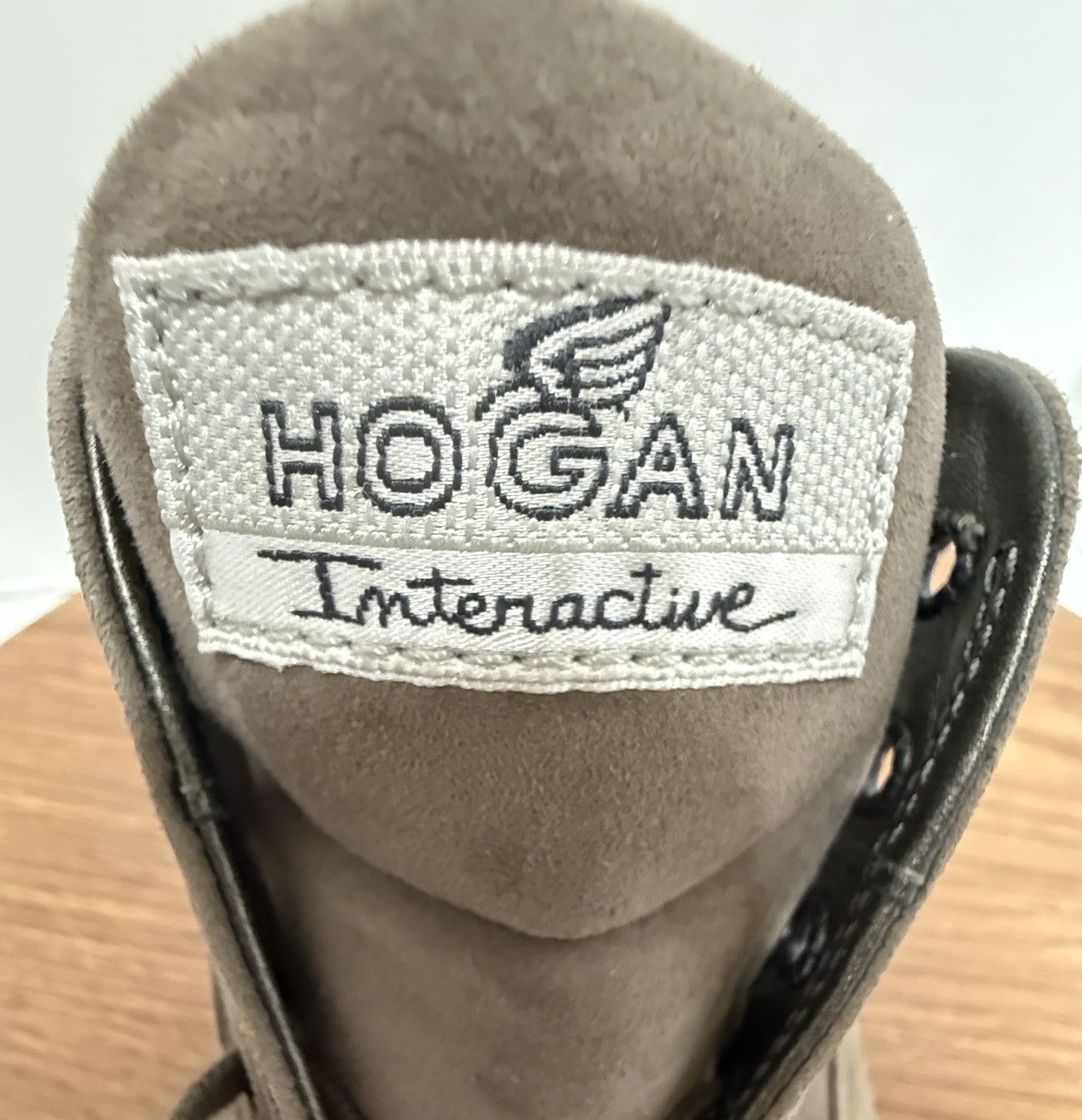 Hogan Hogan Women Solid Grey Interactive LaceUp Trainer Sneakers Size US 9 / IT 39 - 12 Thumbnail