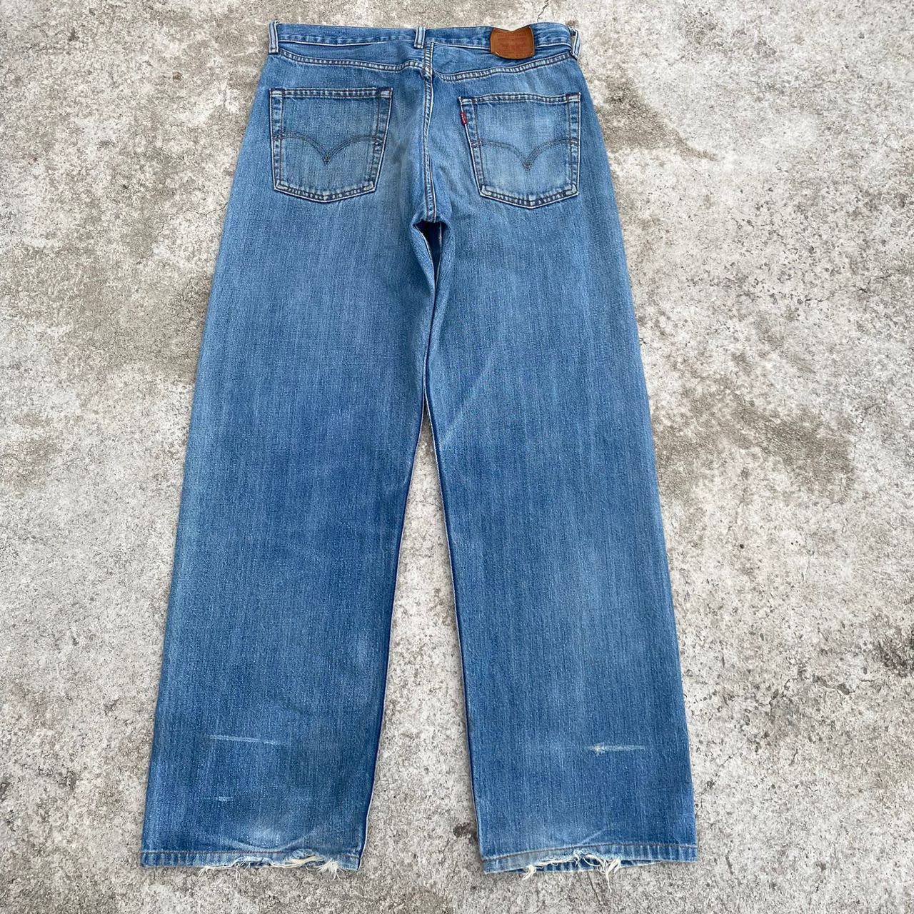 Levi's Vintage Levis 504 Distressed Denim Kurt Cobain Style Size US 33 - 2 Thumbnail
