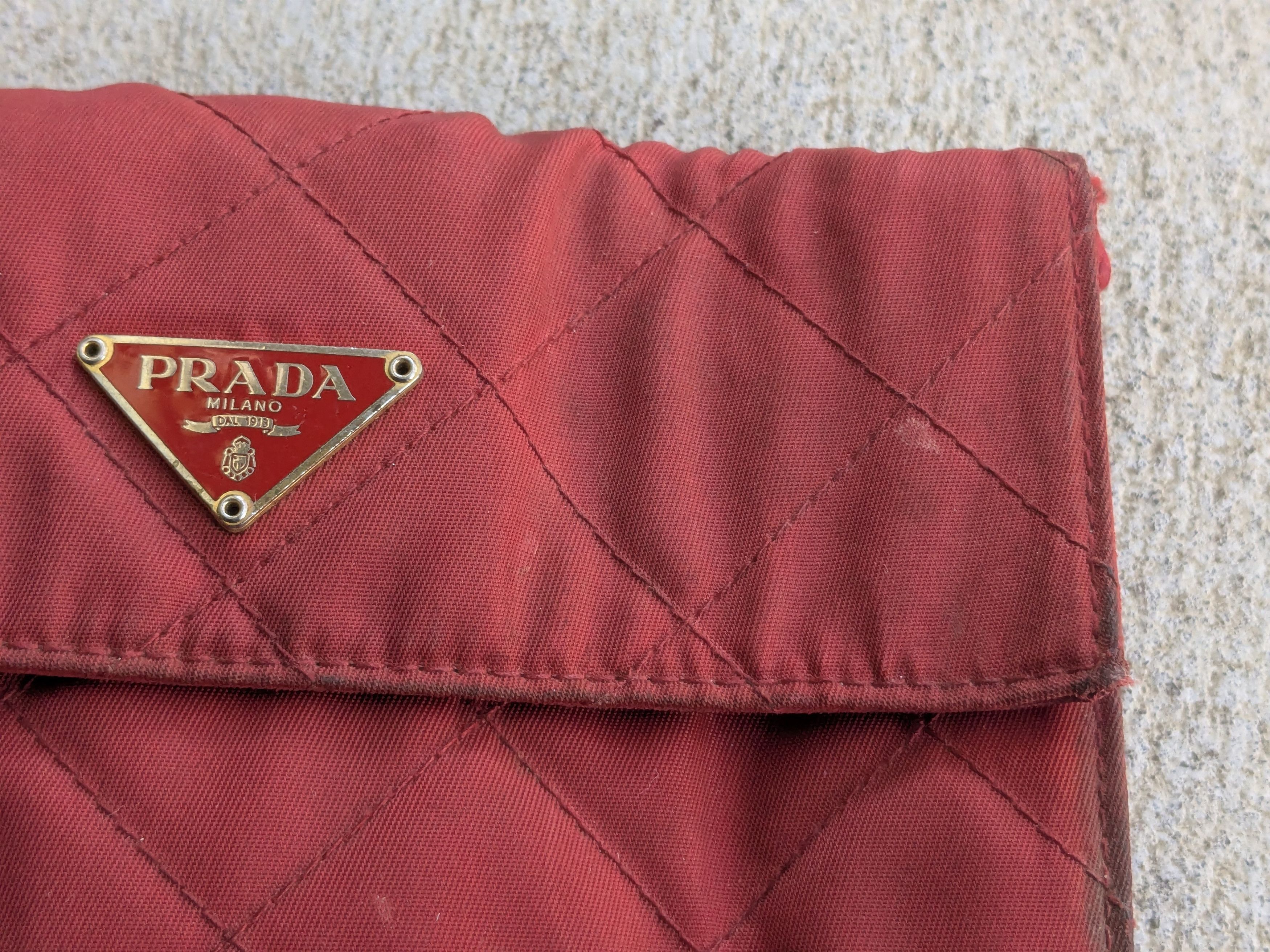 Prada Prada Wallet Red Quilted Nylon Leather Bifold Cardholder Y2K Size ONE SIZE - 5 Thumbnail