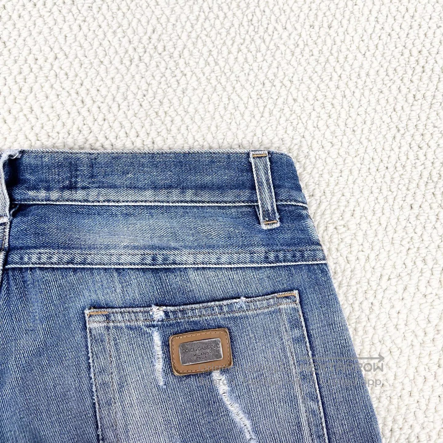 Dolce & Gabbana Dolce Gabbana Naturally washed, worn-in with small damages Size US 32 / EU 48 - 5 Thumbnail