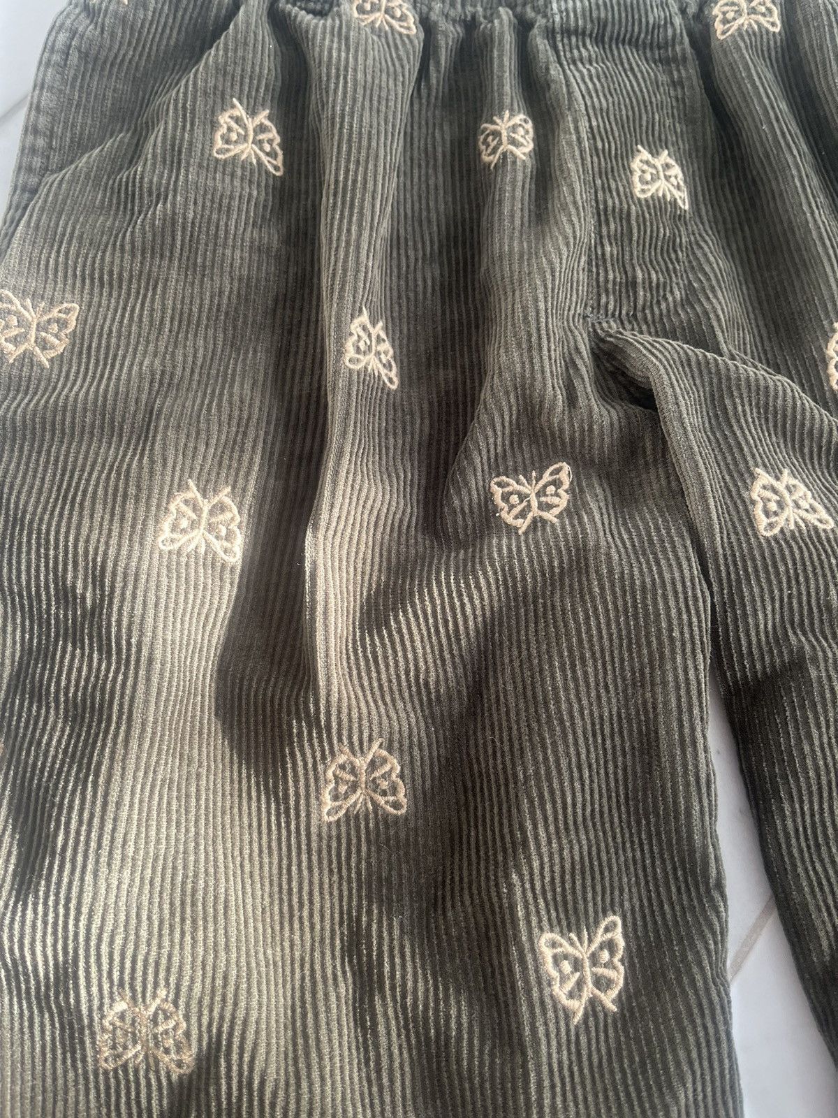 Vintage Corduroy Baggy Pants With Butterfly Detail Size US 30 / EU 46 - 3 Thumbnail