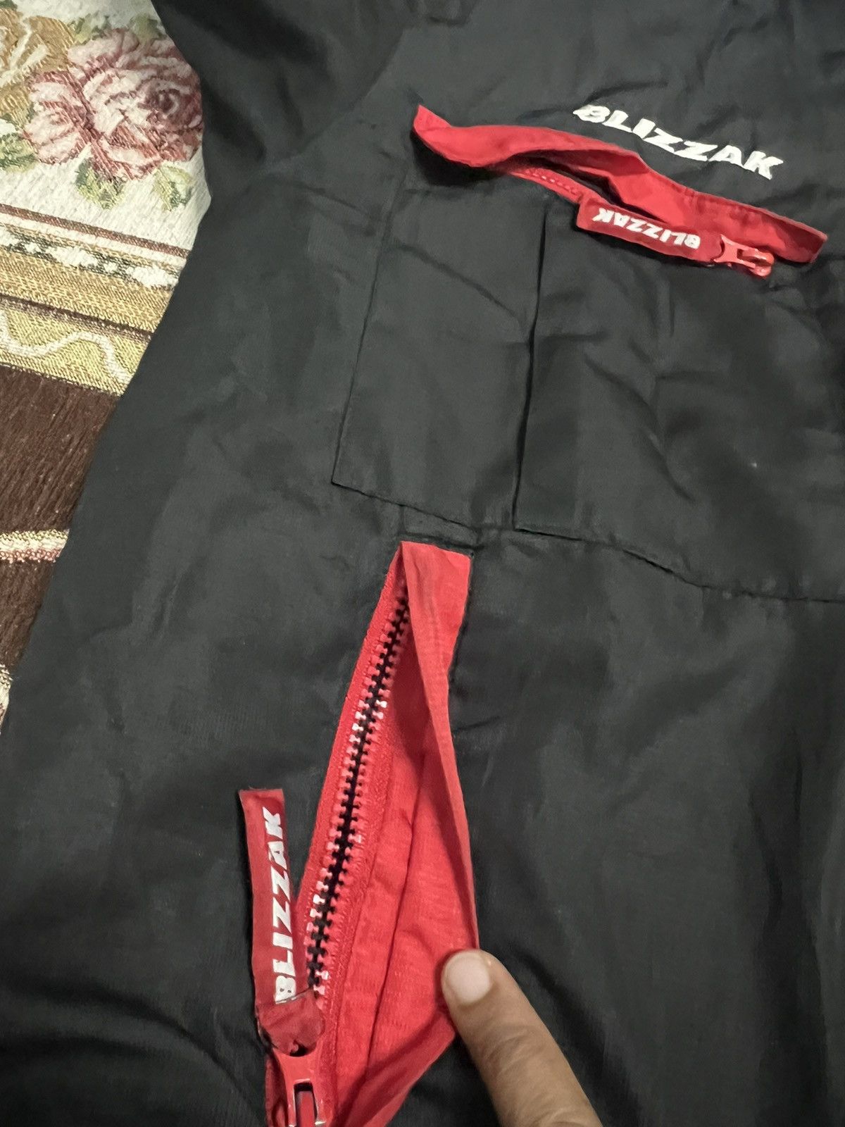 Vintage Vintage Bridgestone Blizzak - Vintage Light Jacket Size US L / EU 52-54 / 3 - 3 Thumbnail