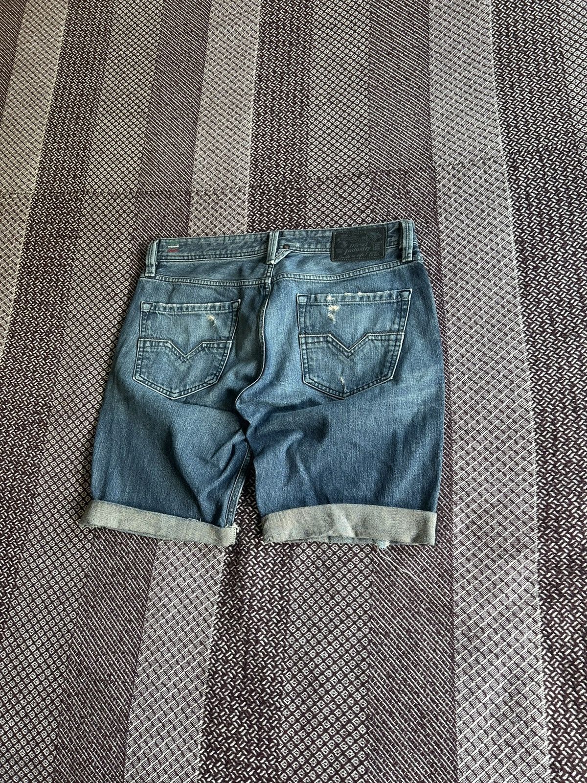 Vintage Vintage Diesel Larkee Denim Shorts Faded Japanese Size 32x34 Size US 32 / EU 48 - 3 Thumbnail