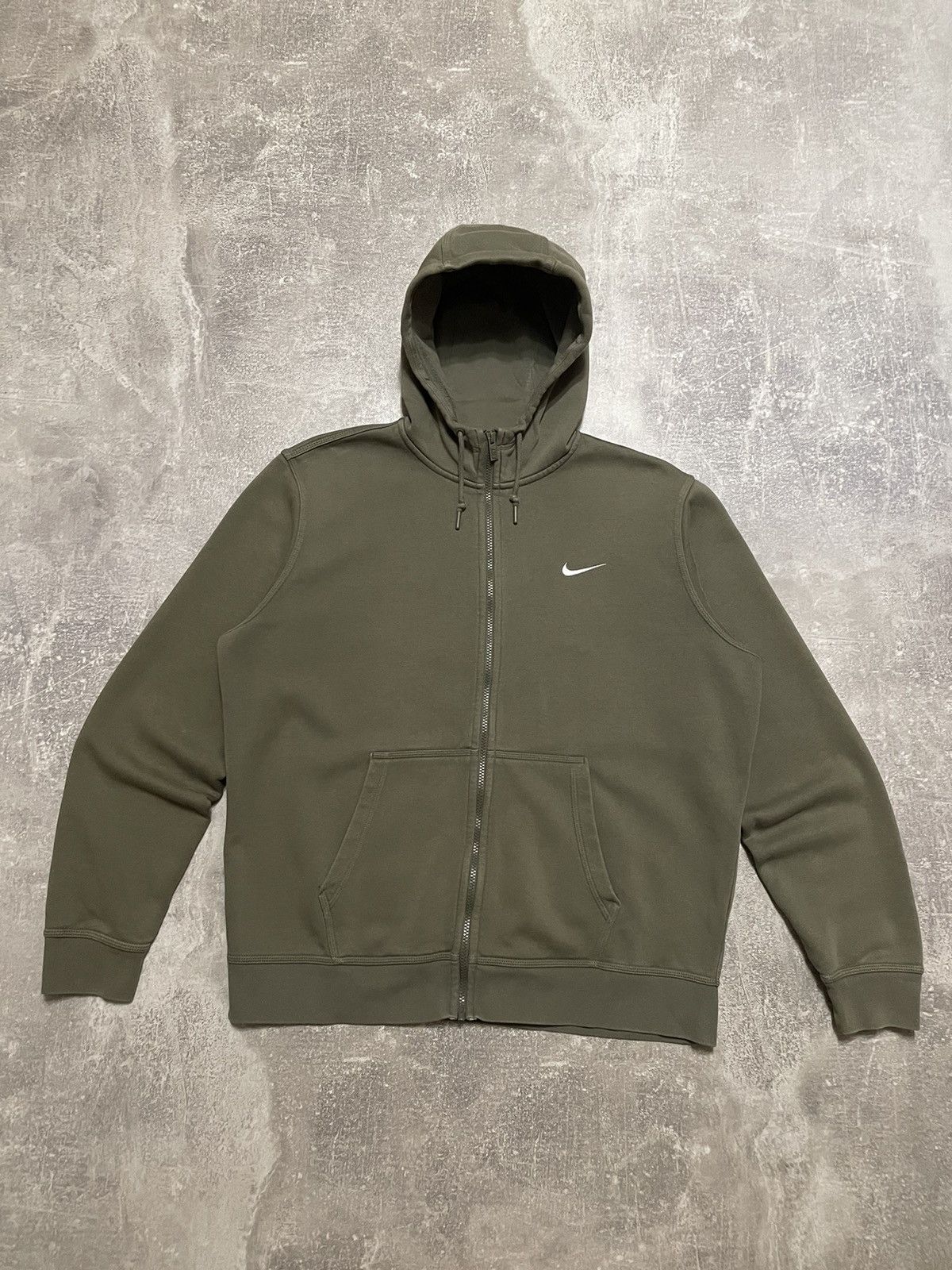 Olive green nike zip up hoodie best sale