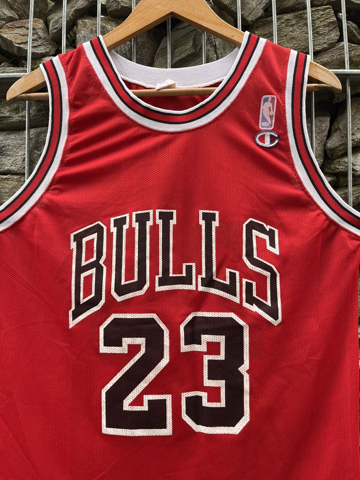 Champion Vintage Chicago Bulls Michael Jordan Champion Jersey Rare Size US L / EU 52-54 / 3 - 3 Thumbnail