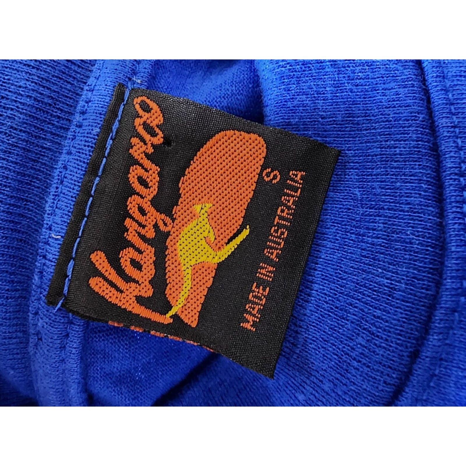 KangaROOS VINTAGE Kangaroo Embroidered Blue T Shirt Sydney Australia 90s Cotton S Mens Size US S / EU 44-46 / 1 - 5 Thumbnail