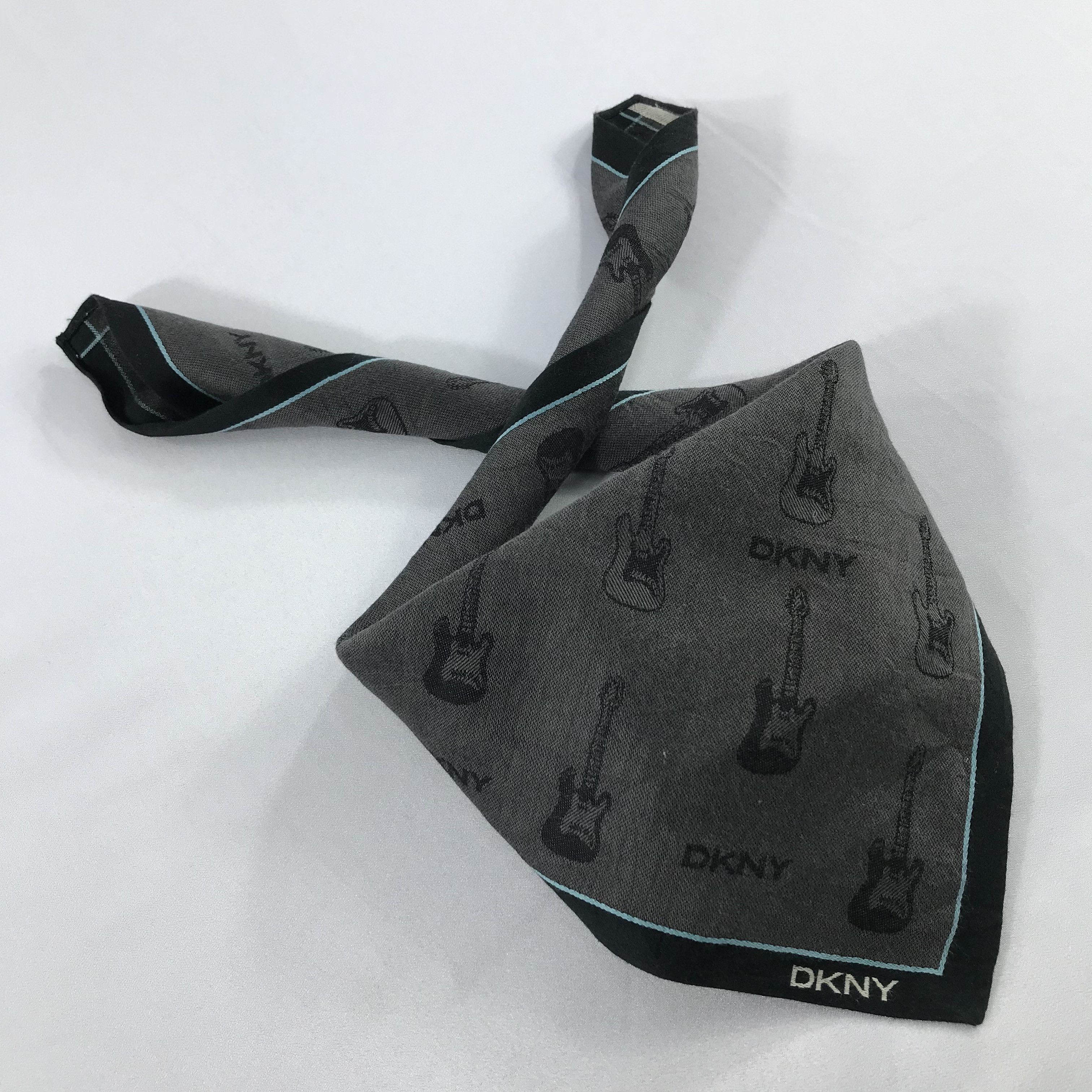 DKNY DKNY Bandana / Handkerchief / Neckerchief - S2543 Size ONE SIZE - 4 Thumbnail