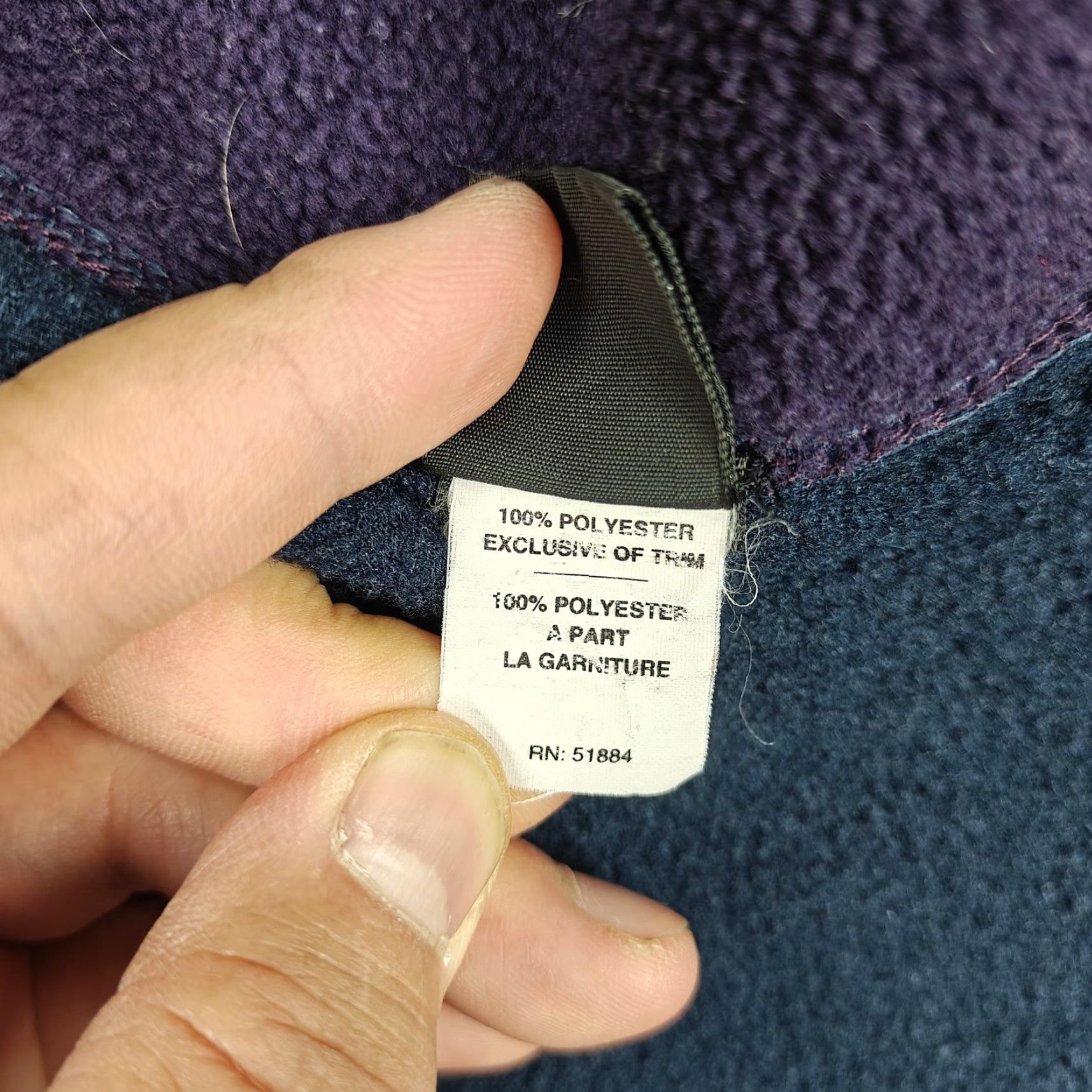 Patagonia VINTAGE Patagonia Vest Mens L Purple Fleece Full Zip Outdoor Windproof 90s Shirt Mens Size US L / EU 52-54 / 3 - 3 Thumbnail