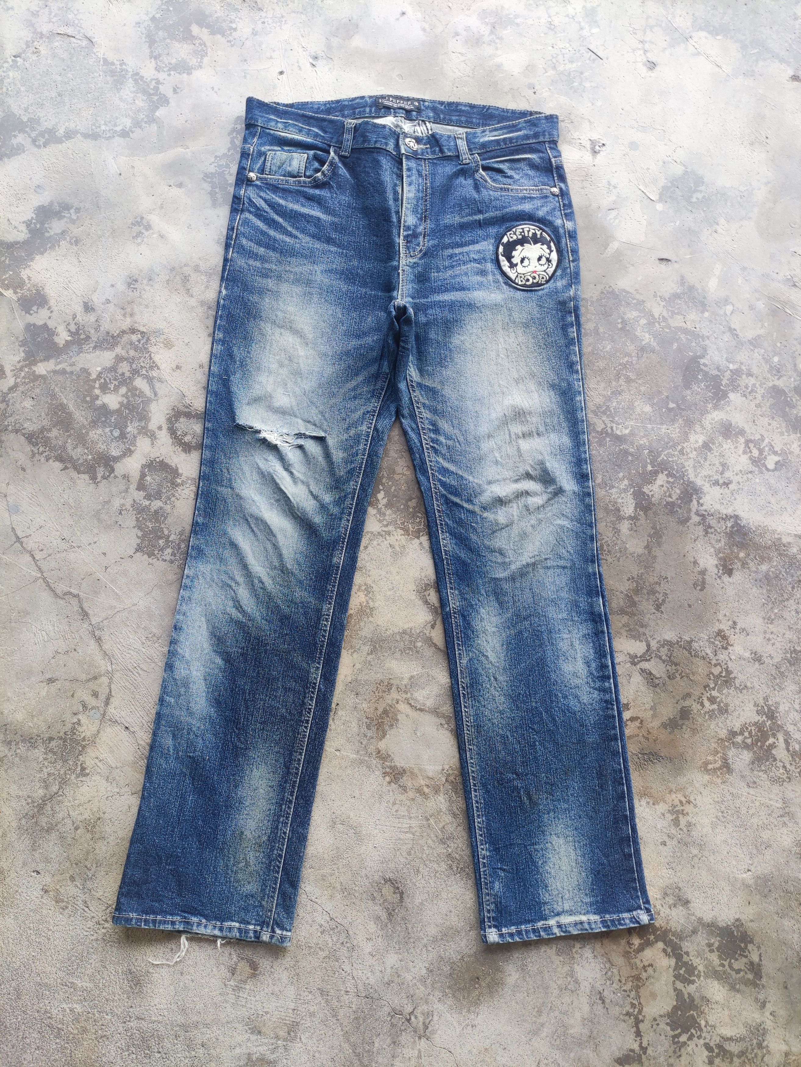 Japanese Brand Vintage Red Pepper Distress Faded Pants w36 Size US 36 / EU 52 - 2 Thumbnail