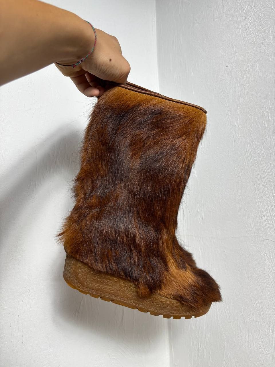 Yeti Yeti FUR Stivali Scarponi Y2K Avant Garde Vintage Boots Size US 7.5 / IT 37.5 - 1 Thumbnail