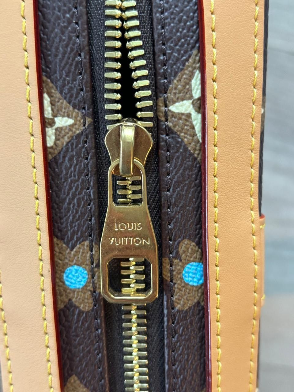 Louis Vuitton Louis Vuitton Tyler the Creator Envelope Messenger Size ONE SIZE - 11 Thumbnail