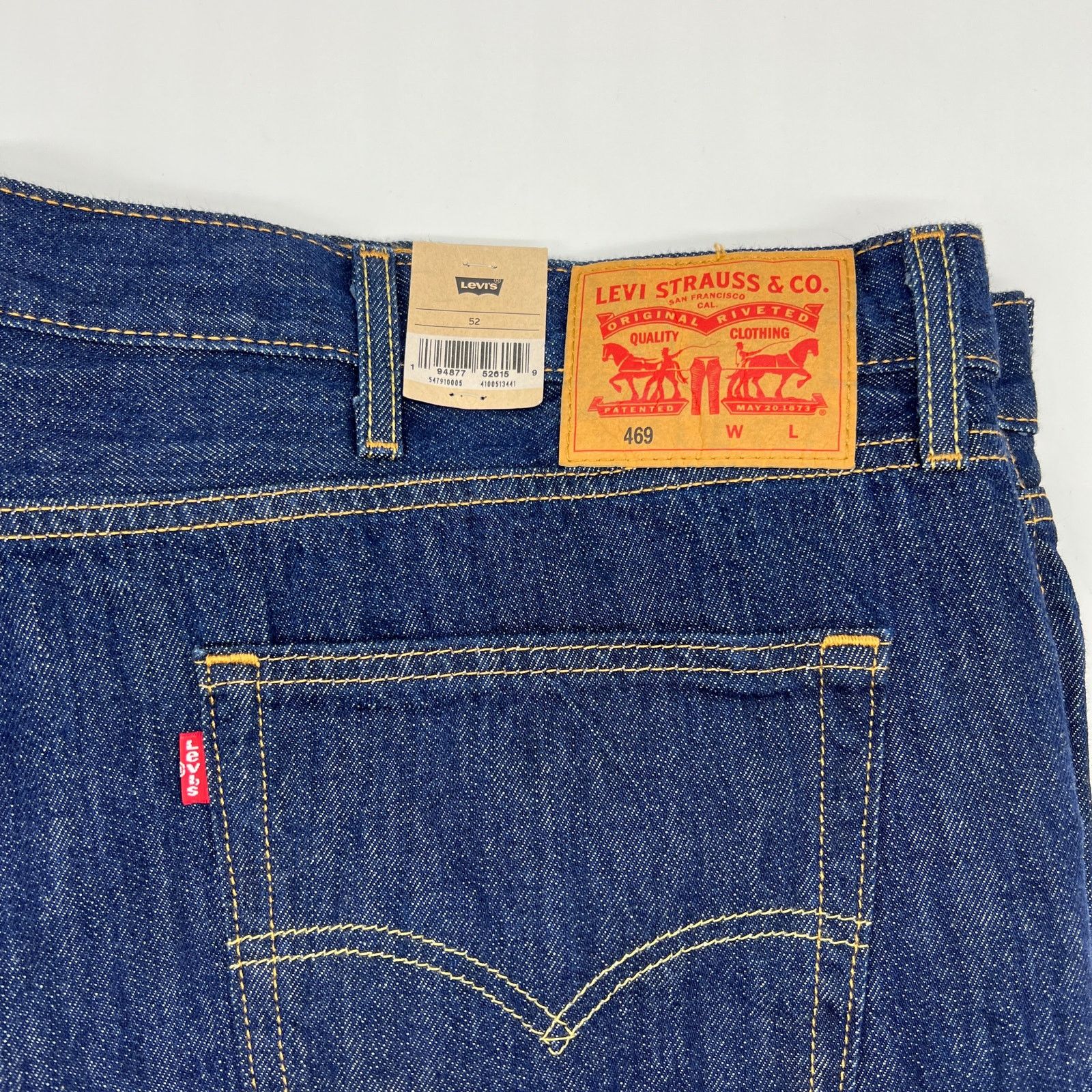 Levi's Levi's Men's 469 Loose Short Blue Jeans Size 52 Size US 36 / EU 52 - 1 Thumbnail