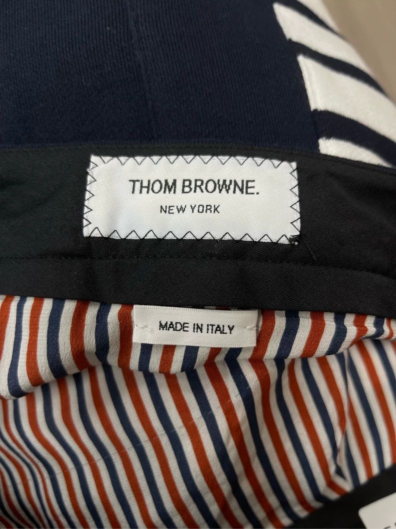 Thom Browne Thom Browne Dark blue four-striped gold buckle pleated skir Size 26" / US 2 / IT 38 - 3 Thumbnail