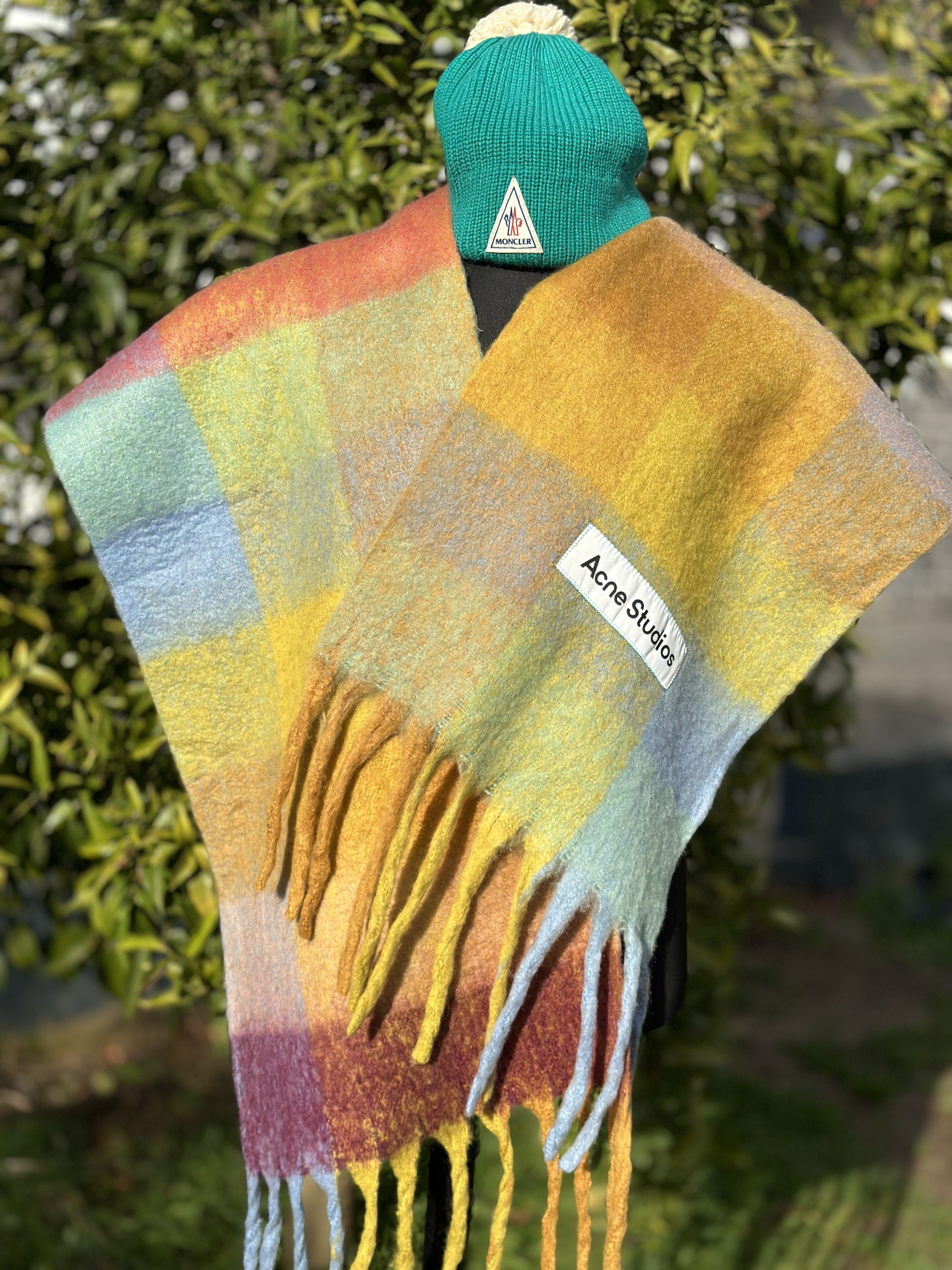 Acne Studios Acne Studios Large Plaid Scarf Wool Blend Logo Patch Size ONE SIZE - 7 Thumbnail