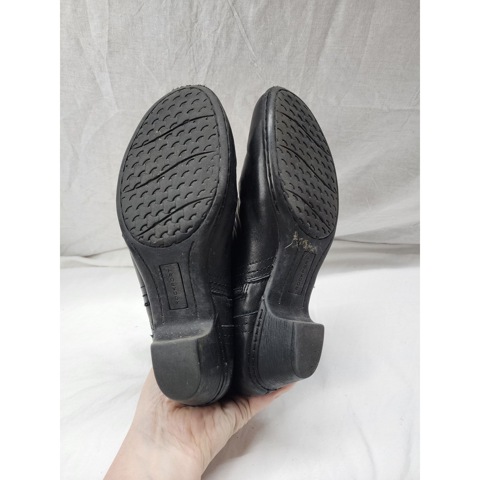 Rockport Womens Rockport Black Leather boots booties size 7 sh4 Size US 7 / IT 37 - 7 Thumbnail