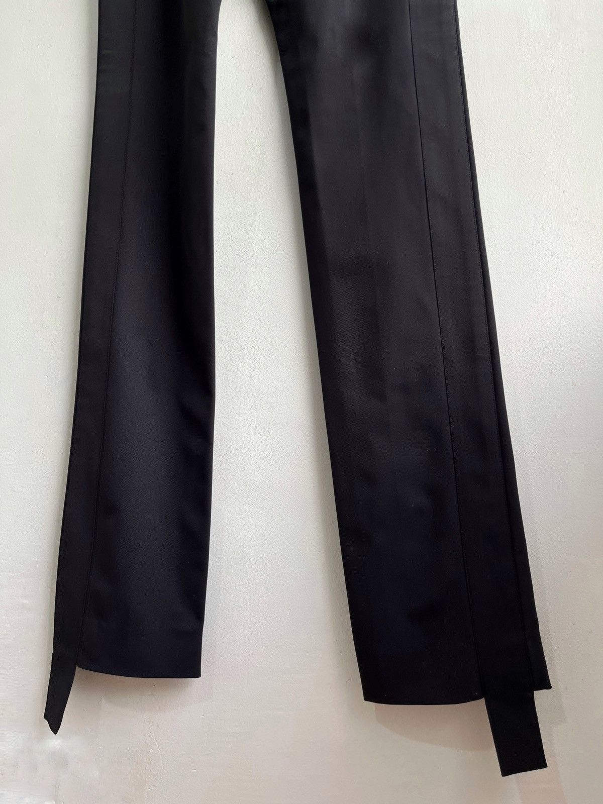 Celine SAMPLE Piece Lightweight Stretch Nylon Slim-Fit Pants. Size 26" / US 2 / IT 38 - 7 Thumbnail
