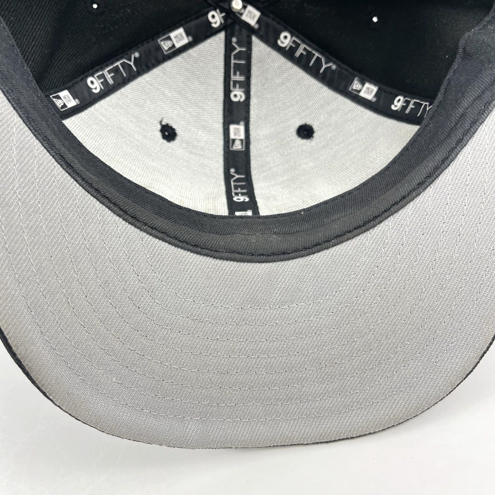 New Era OSU Ohio State University Buckeyes Snapback Hat Black Cap New Era 9Fifty OSFA Size ONE SIZE - 5 Thumbnail