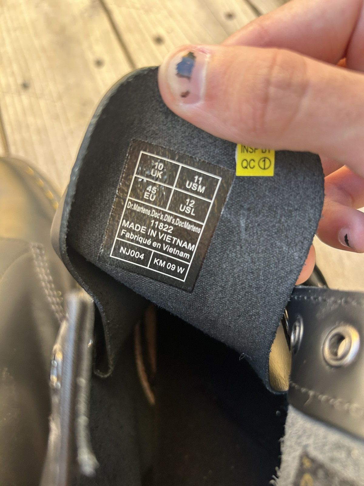 Dr. Martens Doc Martens 1460 Size US 11 / EU 44 - 4 Thumbnail