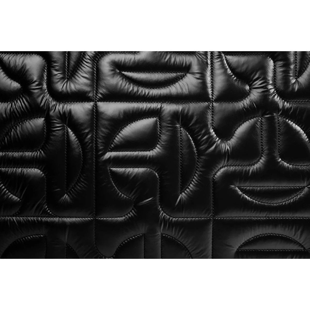 Moose Knuckles × Telfar LARGE QUILTED SHOPPER (BLACK) Size ONE SIZE - 5 Thumbnail