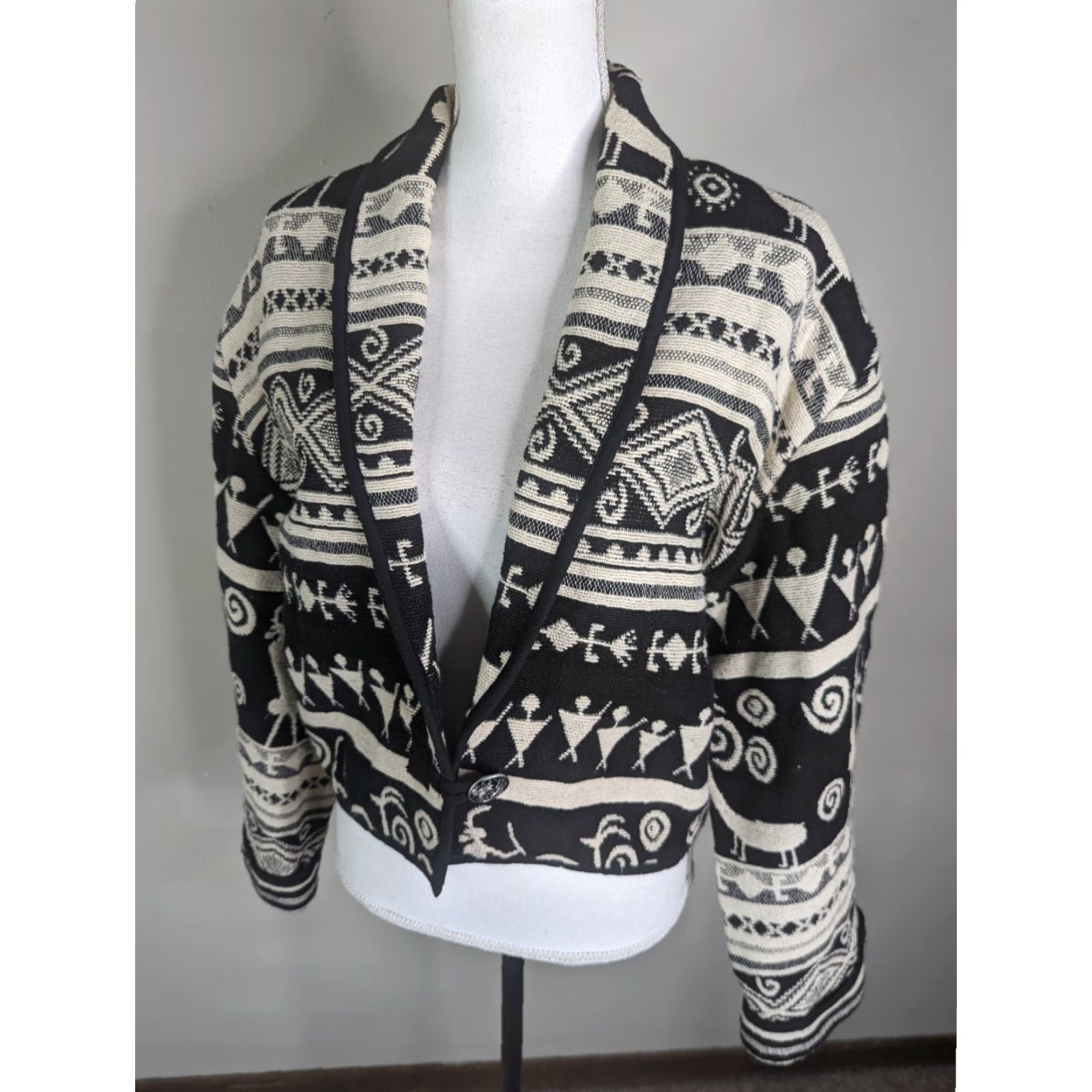 Vintage VINTAGE Flashback Jacket Southwestern Boho Tapestry Cardigan Cotton Size M Womens Short Sleeve Button Closure Size M / US 6-8 / IT 42-44 - 2 Thumbnail