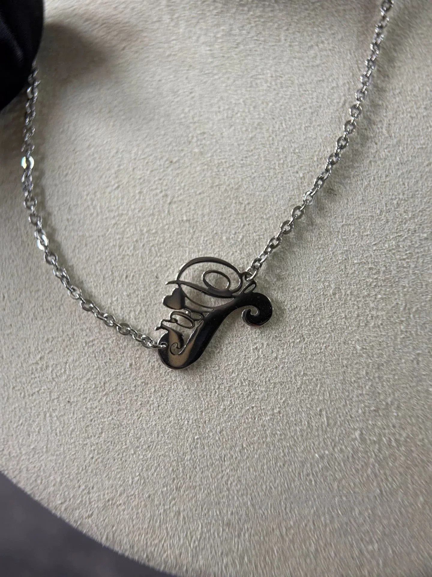 Dior Dior Logo Necklace in Excellent Condition. Size ONE SIZE - 3 Thumbnail