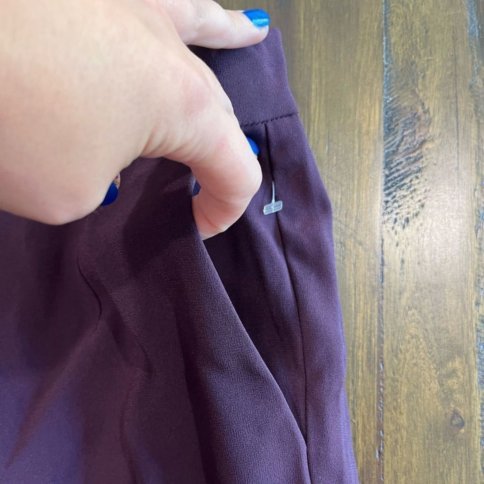 Vintage Babaton Aritzia Conan Cropped Trousers Plum - Size 0 Size 25" / US 0 / IT 36 - 4 Thumbnail